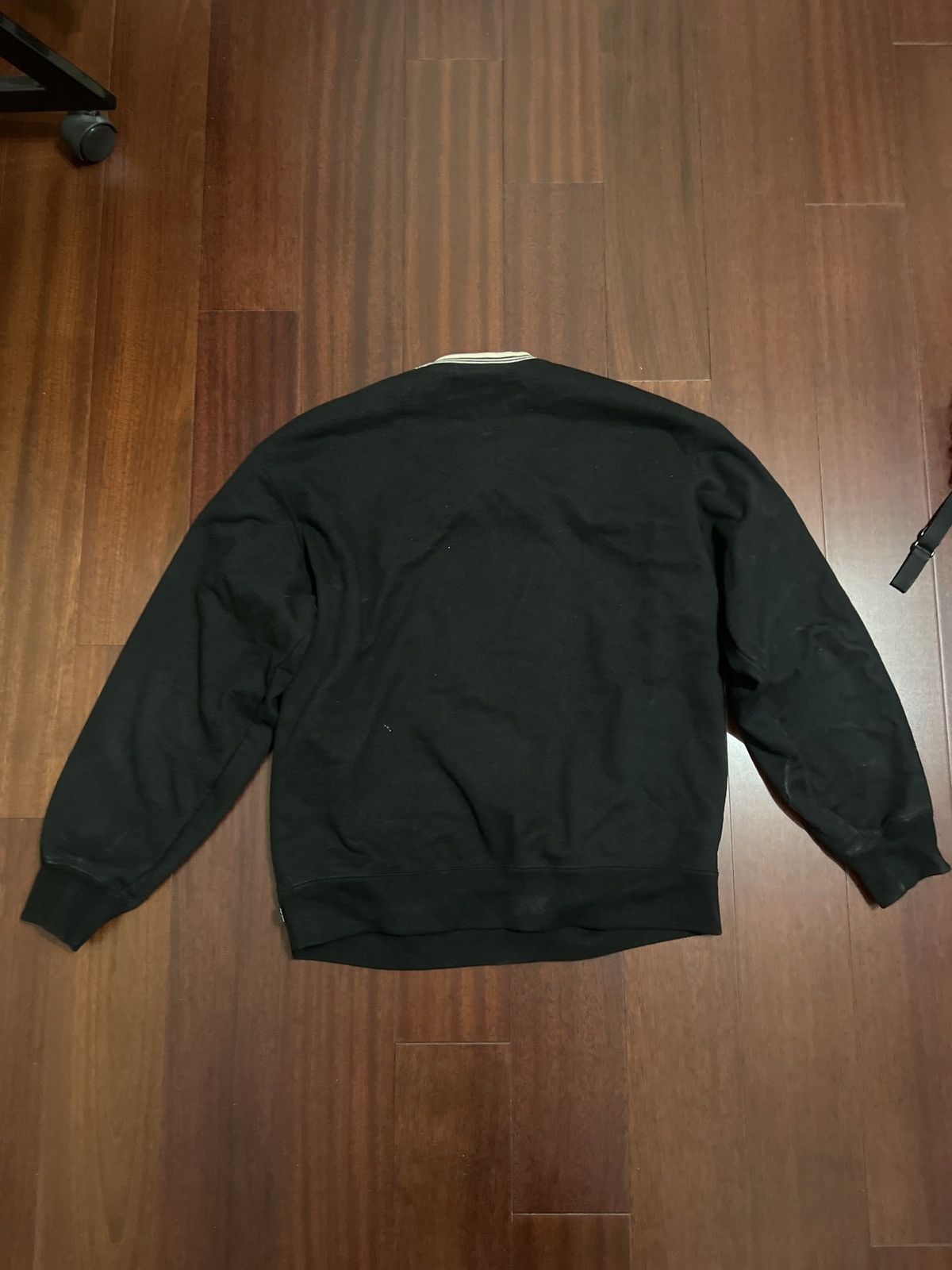 Supreme SUPREME AUTHORIZED DEALER SS Size US M / EU 48-50 / 2 - 4 Thumbnail