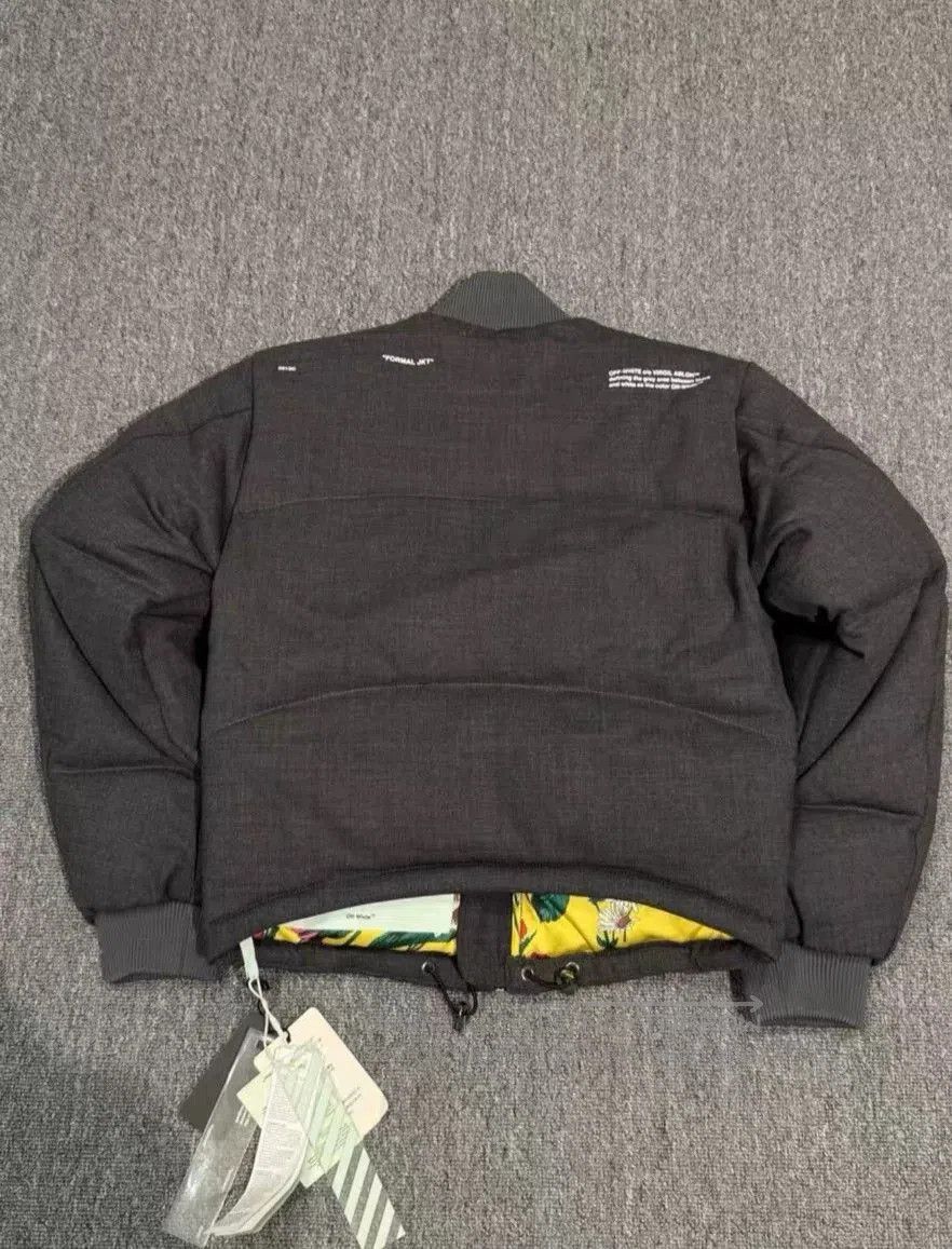 Off-White OFF-WHITE Long-Sleeve Stand Collar Down Jacket. Size US M / EU 48-50 / 2 - 2 Thumbnail