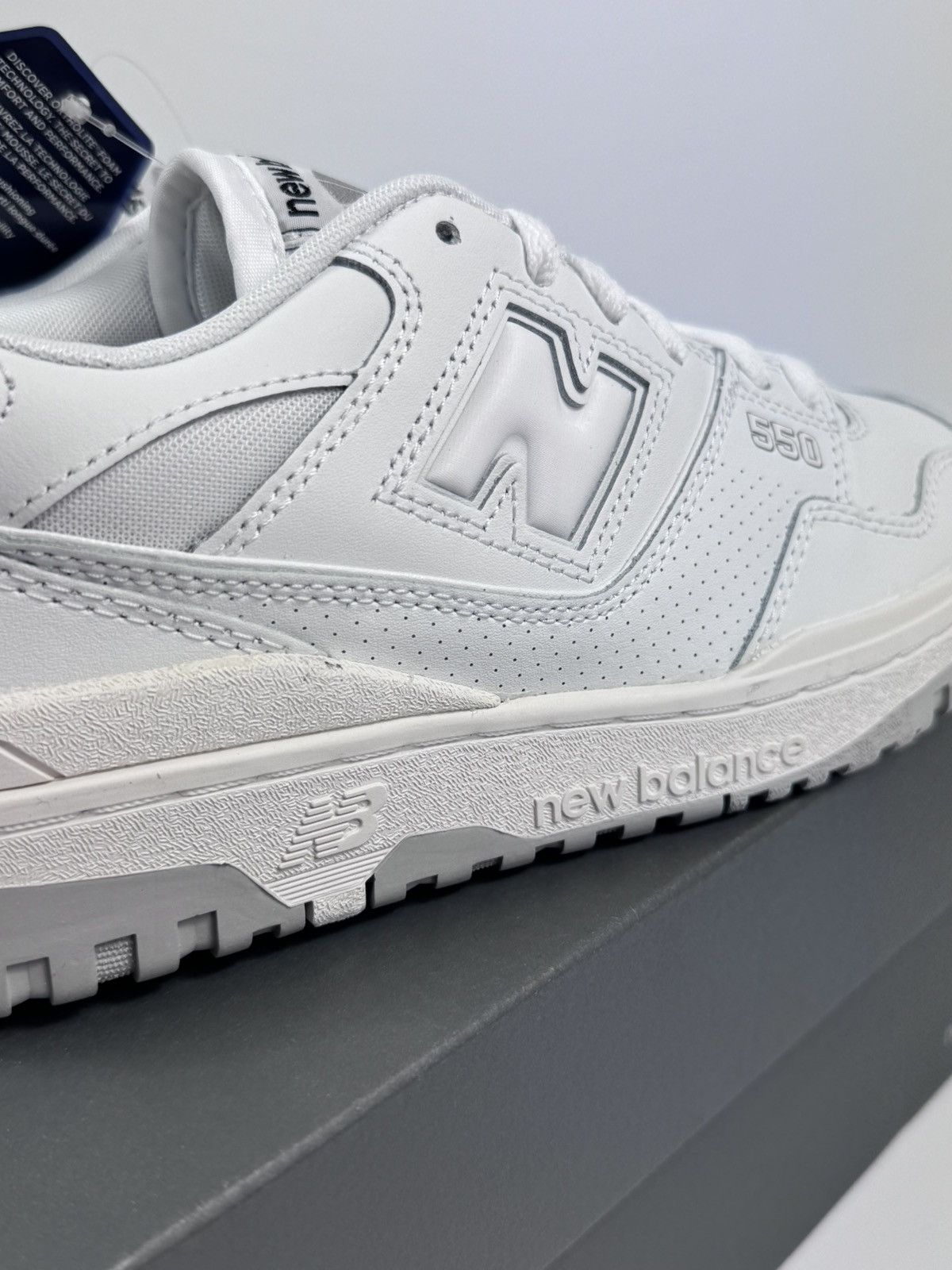 New Balance NEW BALANCE 550 SNEAKERS Size US 8.5 / EU 41-42 - 6 Thumbnail