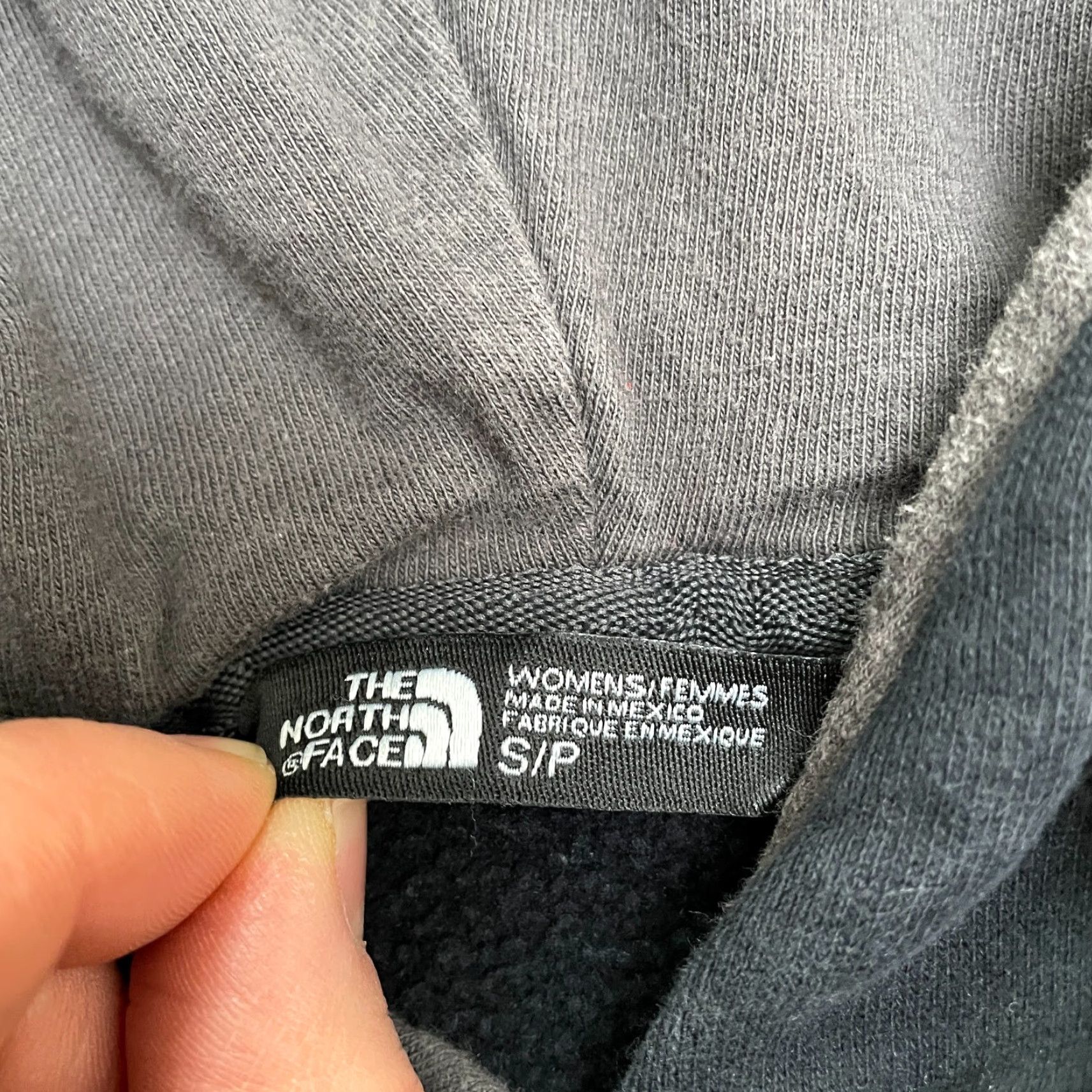 The North Face The North Face Hoodie Womens Small Black Graphic Outdoor Pullover Sweatshirt Size S / US 4 / IT 40 - 5 Thumbnail