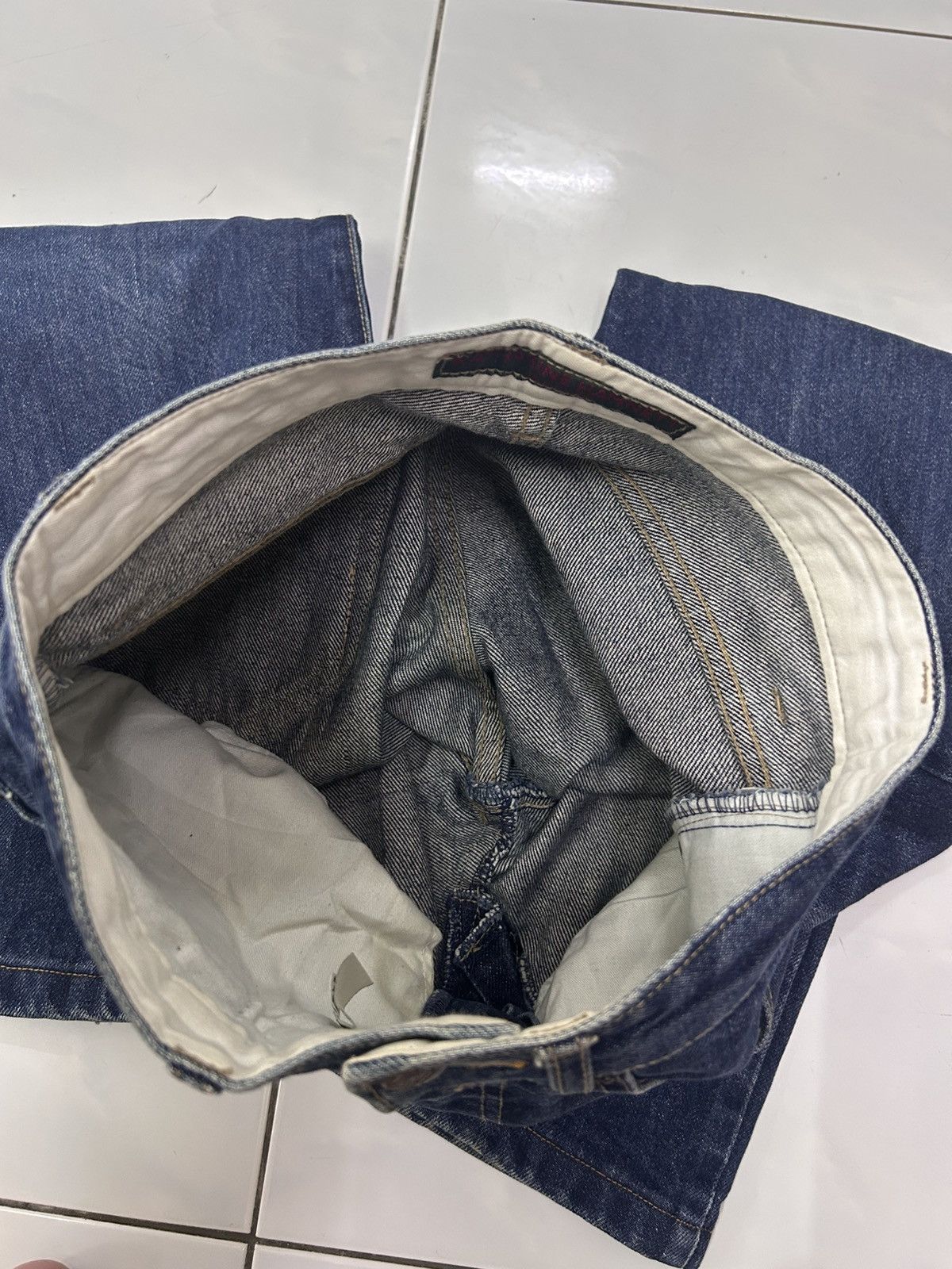 Designer × Katharine Hamnett London KATHARINE HAMNETT LONDON Denim Flare Jeans Slim Fits Size US 26 / EU 42 - 15 Thumbnail