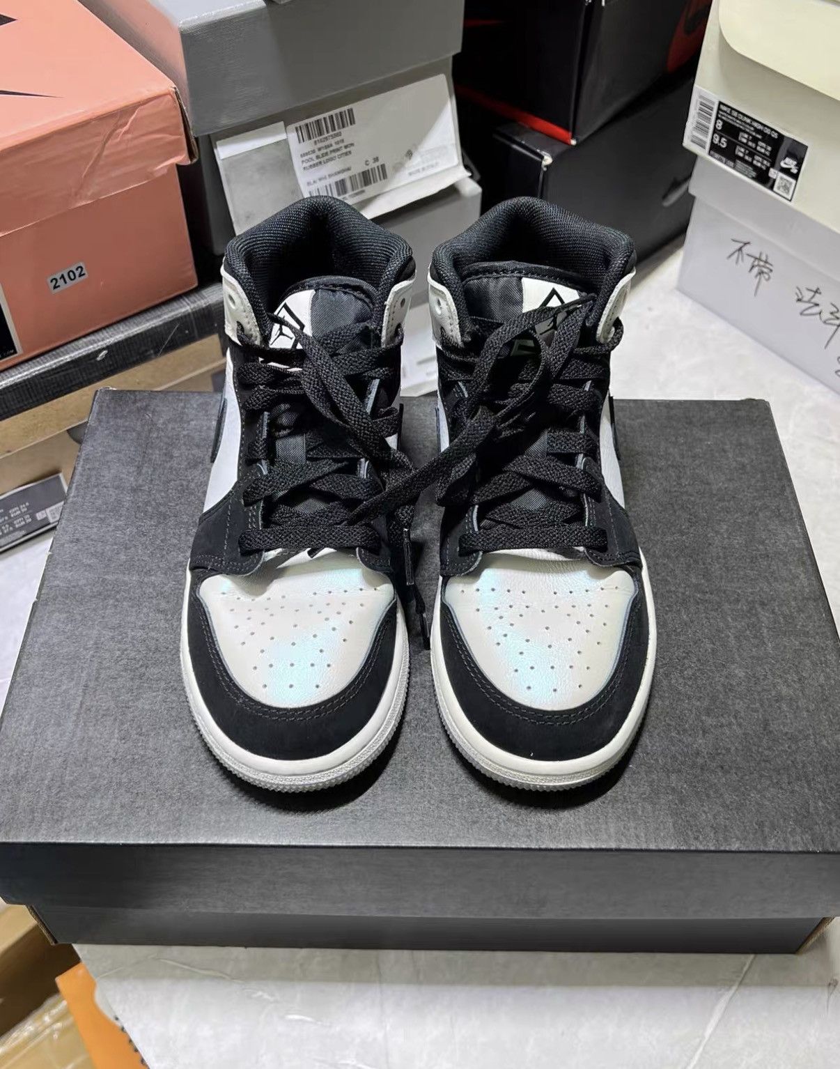 Jordan Brand Air Jordan 1 Panda J42 Size US 5 / IT 35 - 4 Thumbnail