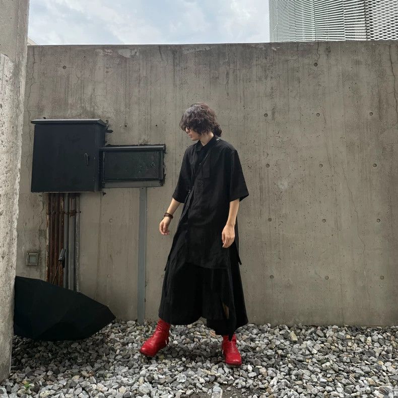 Yohji Yamamoto Yohji Yamamoto size 1 Irregular culottes pants Size US 28 / EU 44 - 2 Thumbnail