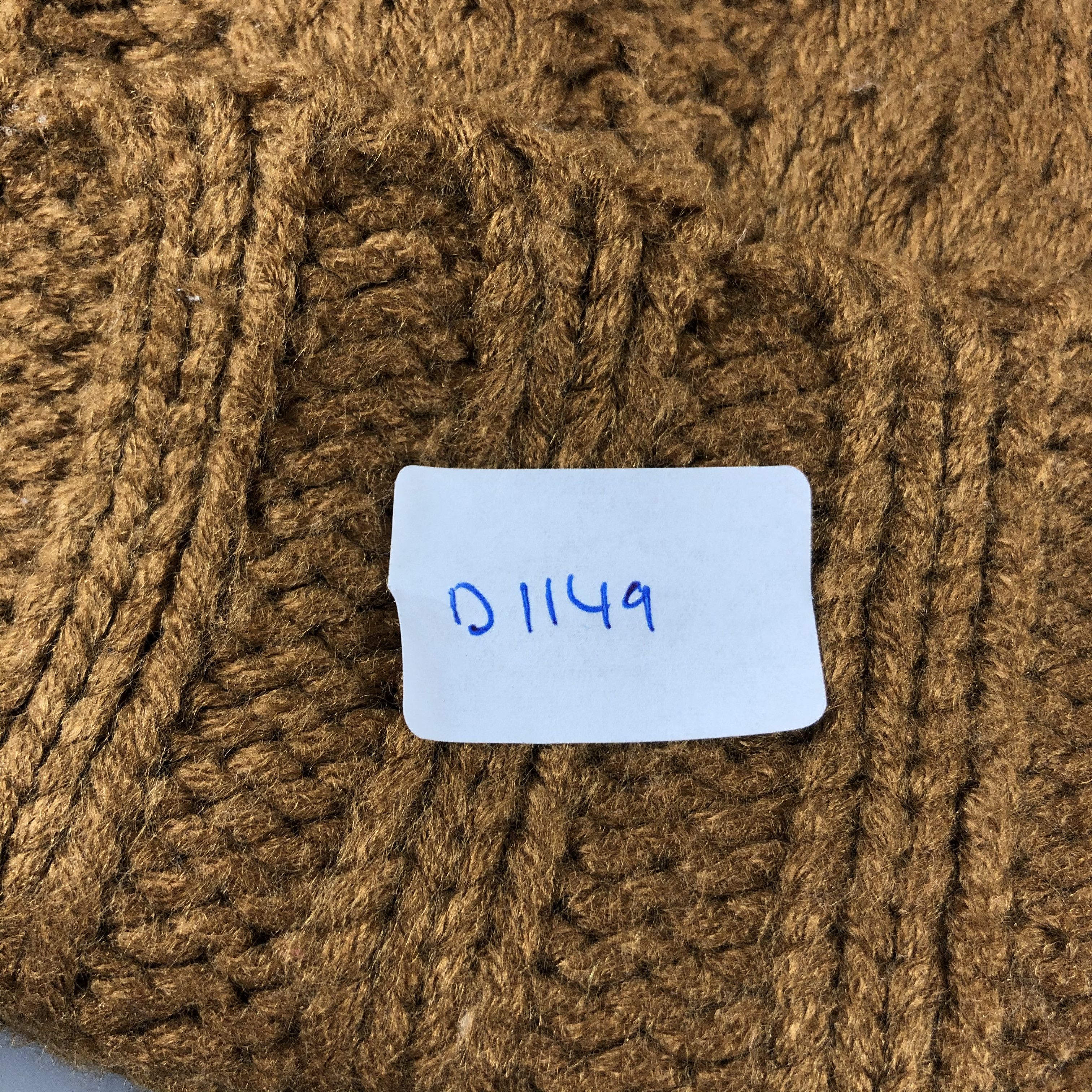 Vintage Cable knit PomPom Brown Beanie Snow Hat Snow Cap -D1149 Size ONE SIZE - 6 Thumbnail