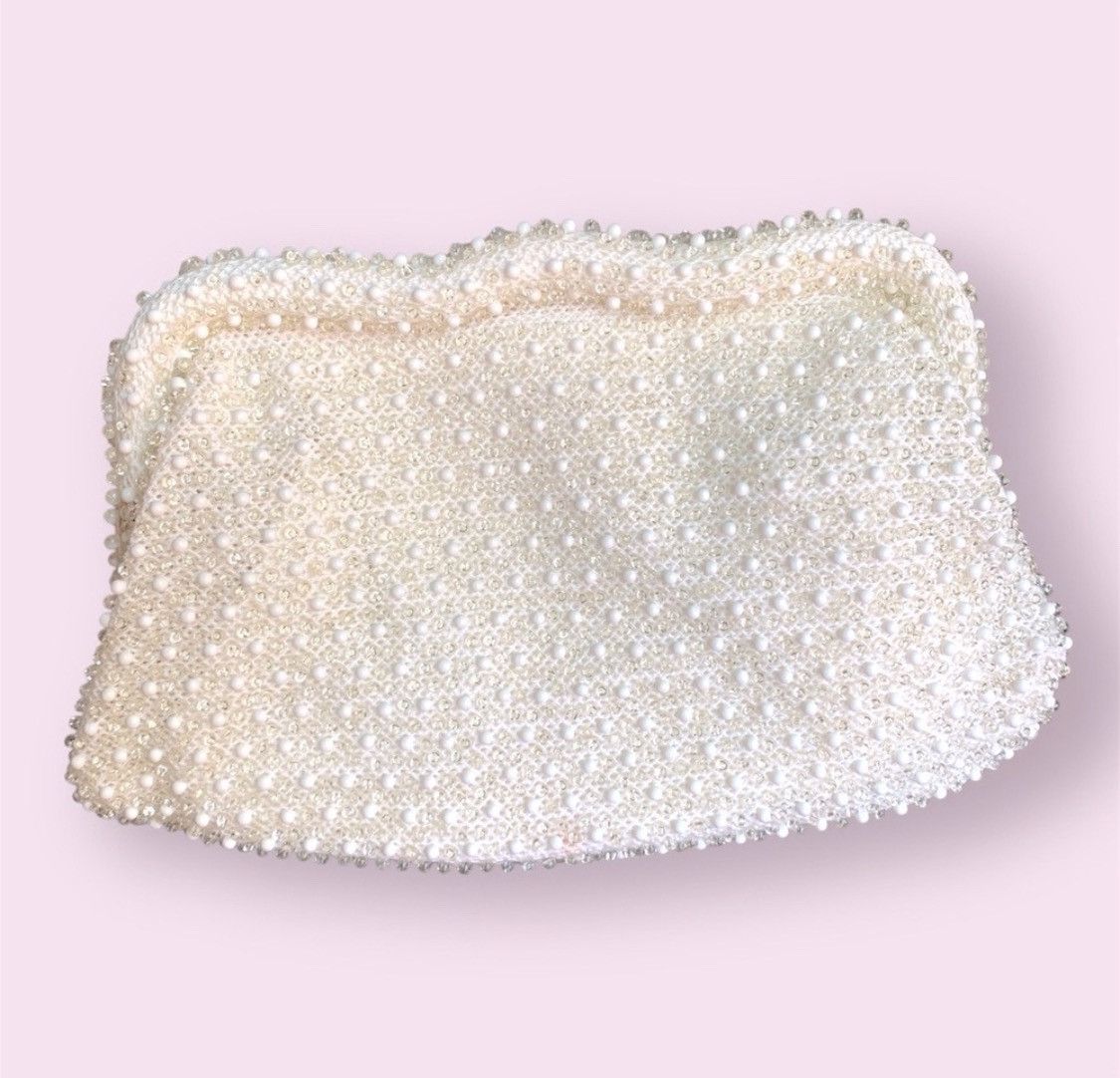 Vintage 50s White Beaded Clutch Purse Size ONE SIZE - 1 Thumbnail
