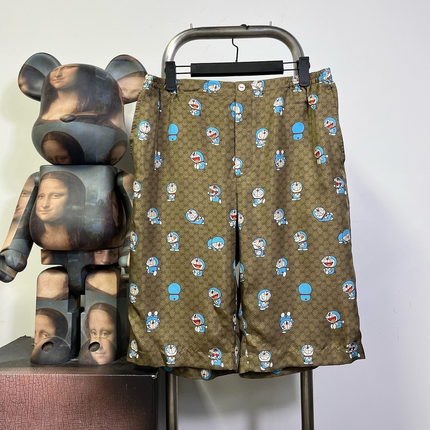 Gucci Gucci x Doraemon GG Silk Shorts Size 30 Size US 30 / EU 46 - 1 Thumbnail