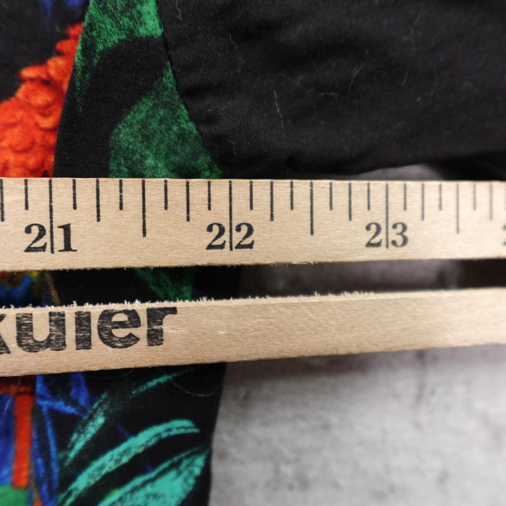 Hilo Hattie Hilo Hattie Hawaiian Shirt Men Medium Black Parrot Tropical Aloha Button Up Camp Size US M / EU 48-50 / 2 - 6 Thumbnail