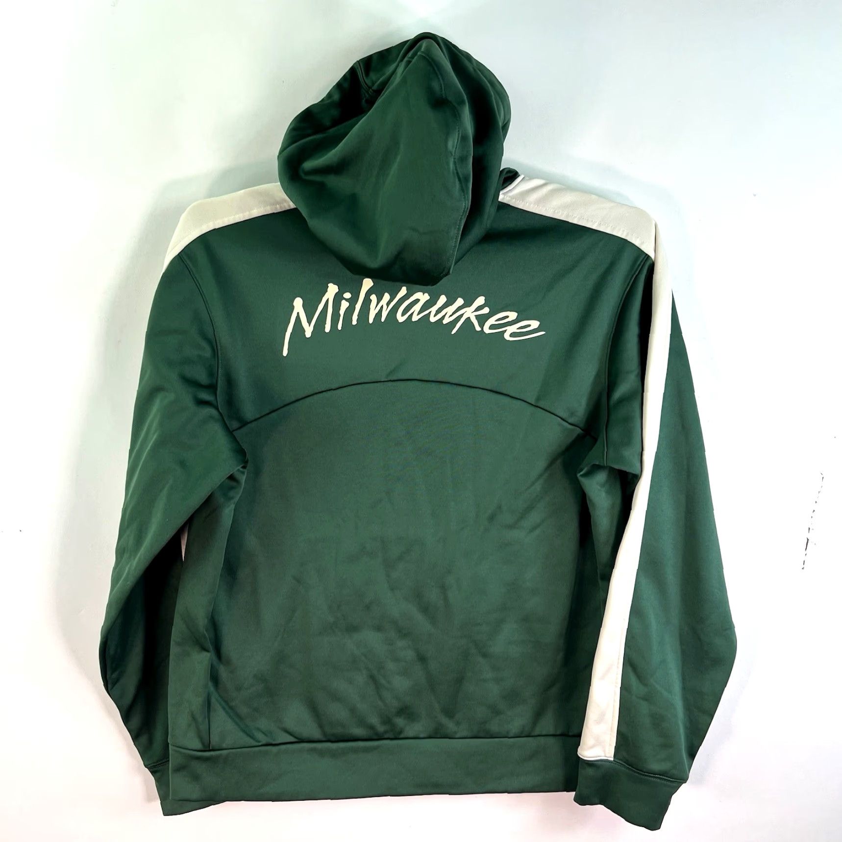 Nike Vintage Nike Milwaukee Bucks NBA Hooded Sweatshirt Adult Size L Green Therma-Fit Size US L / EU 52-54 / 3 - 7 Thumbnail