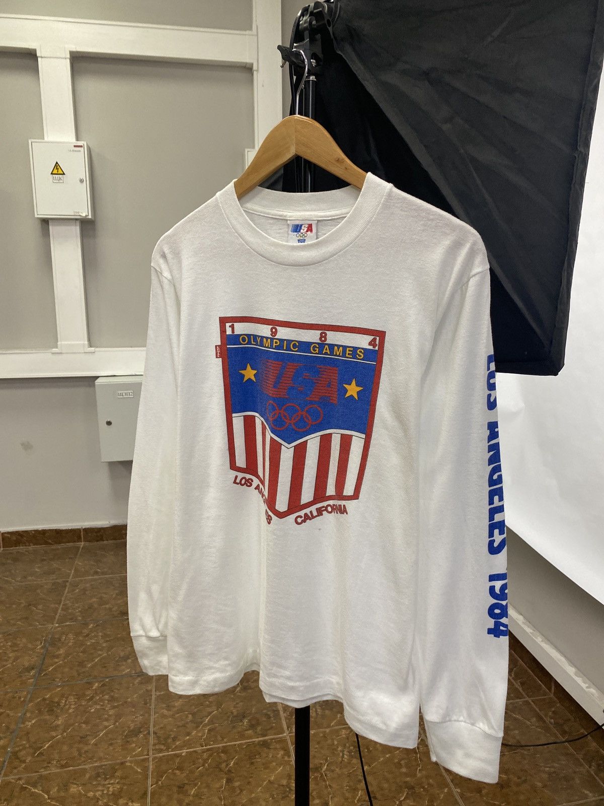 Levi's 🇺🇸 Vintage 1984 Levi’s Los Angeles Olympic Games California Size US M / EU 48-50 / 2 - 1 Thumbnail