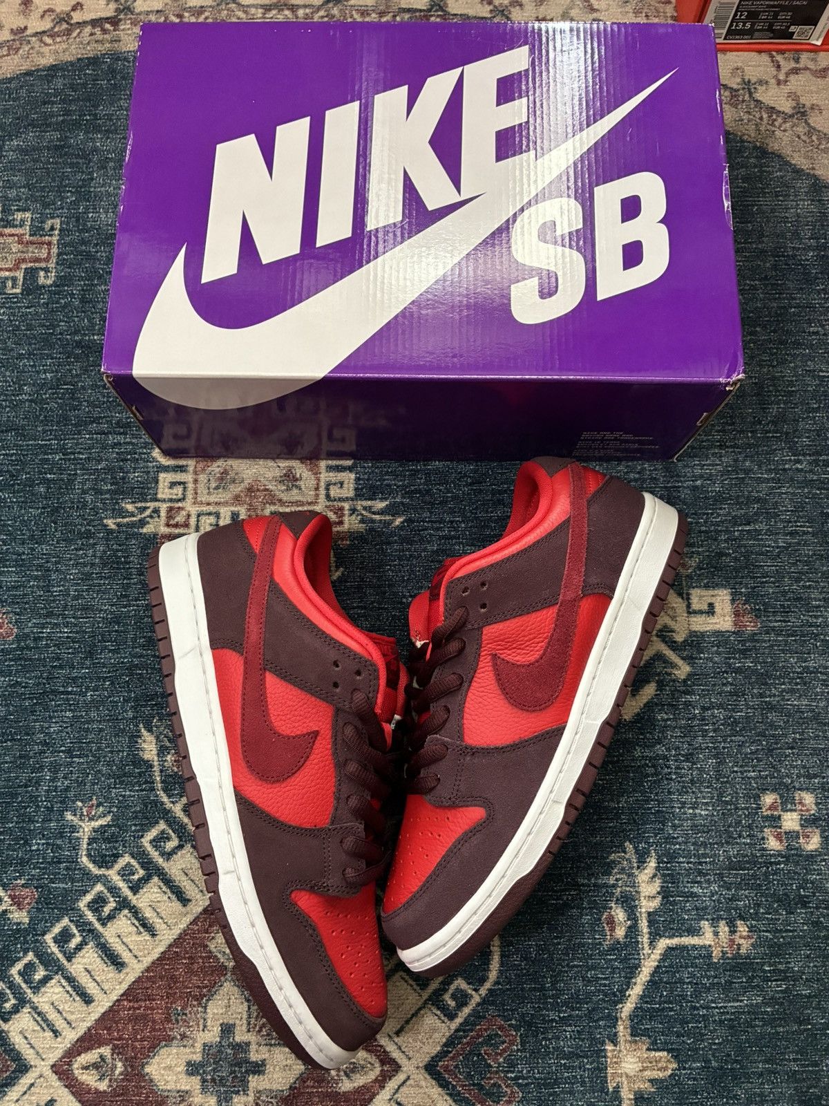 Nike Nike Sb Dunk Low Cherry SKU DM0807-600 Brand New Size 9.5M Size US 9.5 / EU 42-43 - 1 Thumbnail