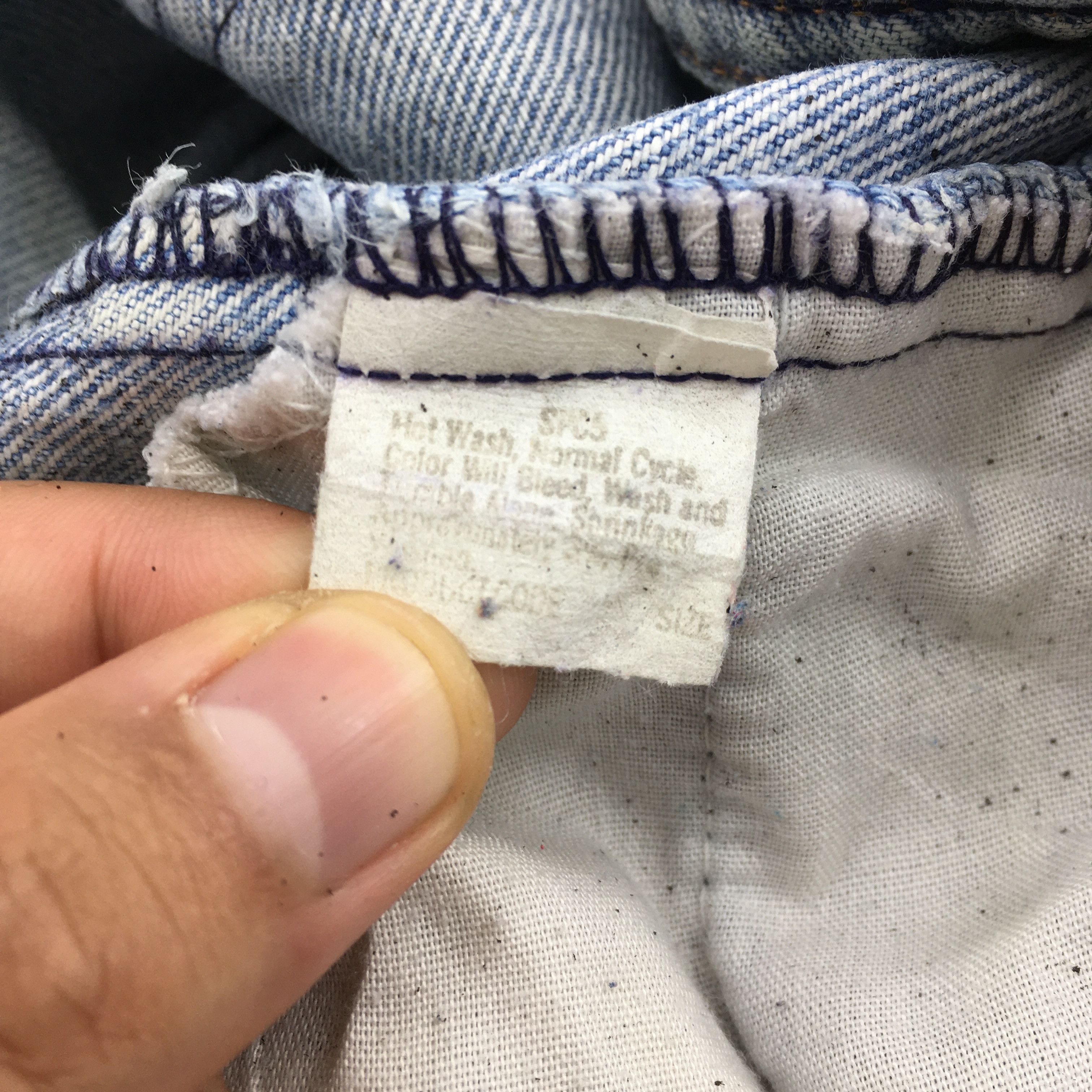 Levi's Size 25x31 Vintage Levi's 505 Light Wash Zipper Jeans S618 Size 25" / US 0 / IT 36 - 13 Thumbnail