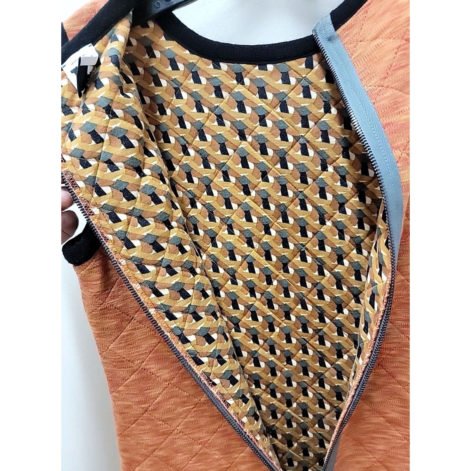 Vintage Missoni Womens Medium Quilted Lined Wool Blend Dress Sleeveless Back Zip Midi Orange Pattern Quilted Dress Mens? Size M / US 6-8 / IT 42-44 - 5 Thumbnail