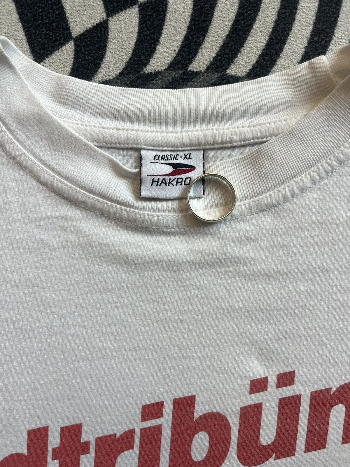 Vintage Vintage 1.FC KOLN Sudtribune? Sign on Tshirt Size US XL / EU 56 / 4 - 5 Thumbnail