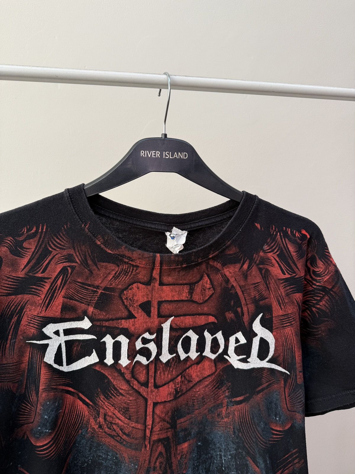 Other Vintage Enslaved 2010 tour faded t-shirt Size US M / EU 48-50 / 2 - 5 Thumbnail