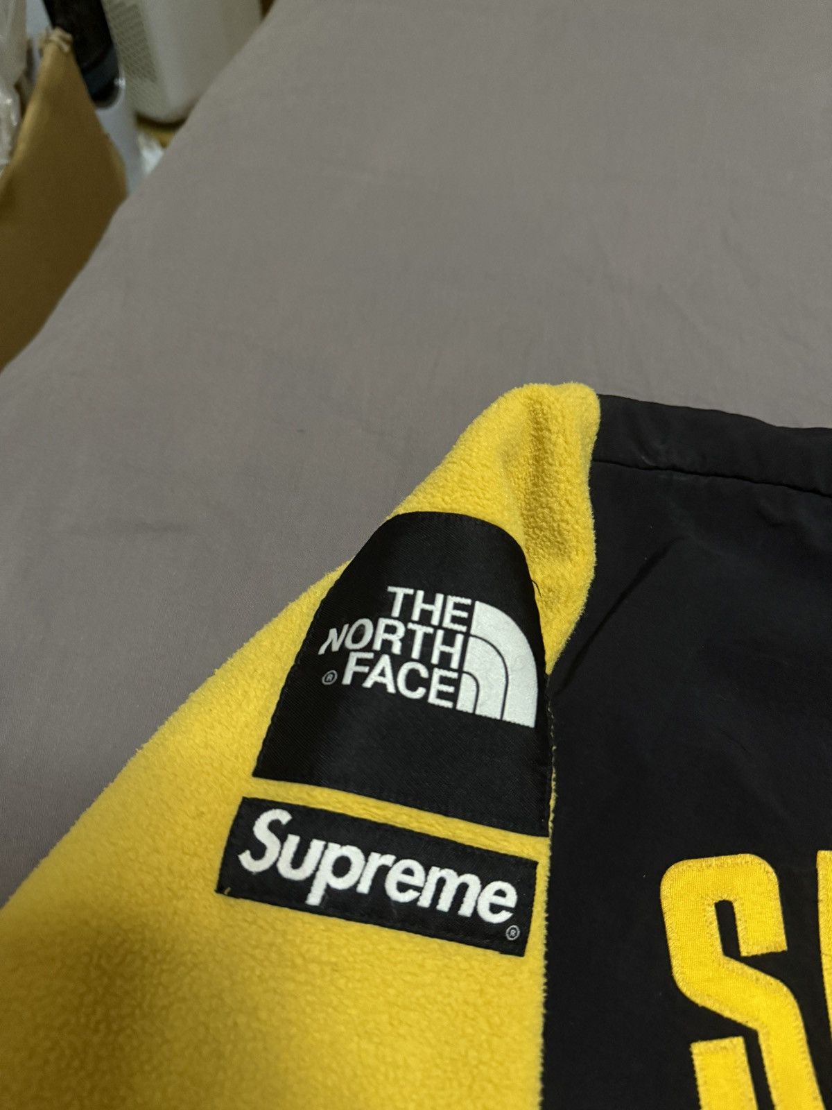 Supreme × The North Face Supreme tnf north arc logo denali fleece Jacket Size US M / EU 48-50 / 2 - 5 Thumbnail