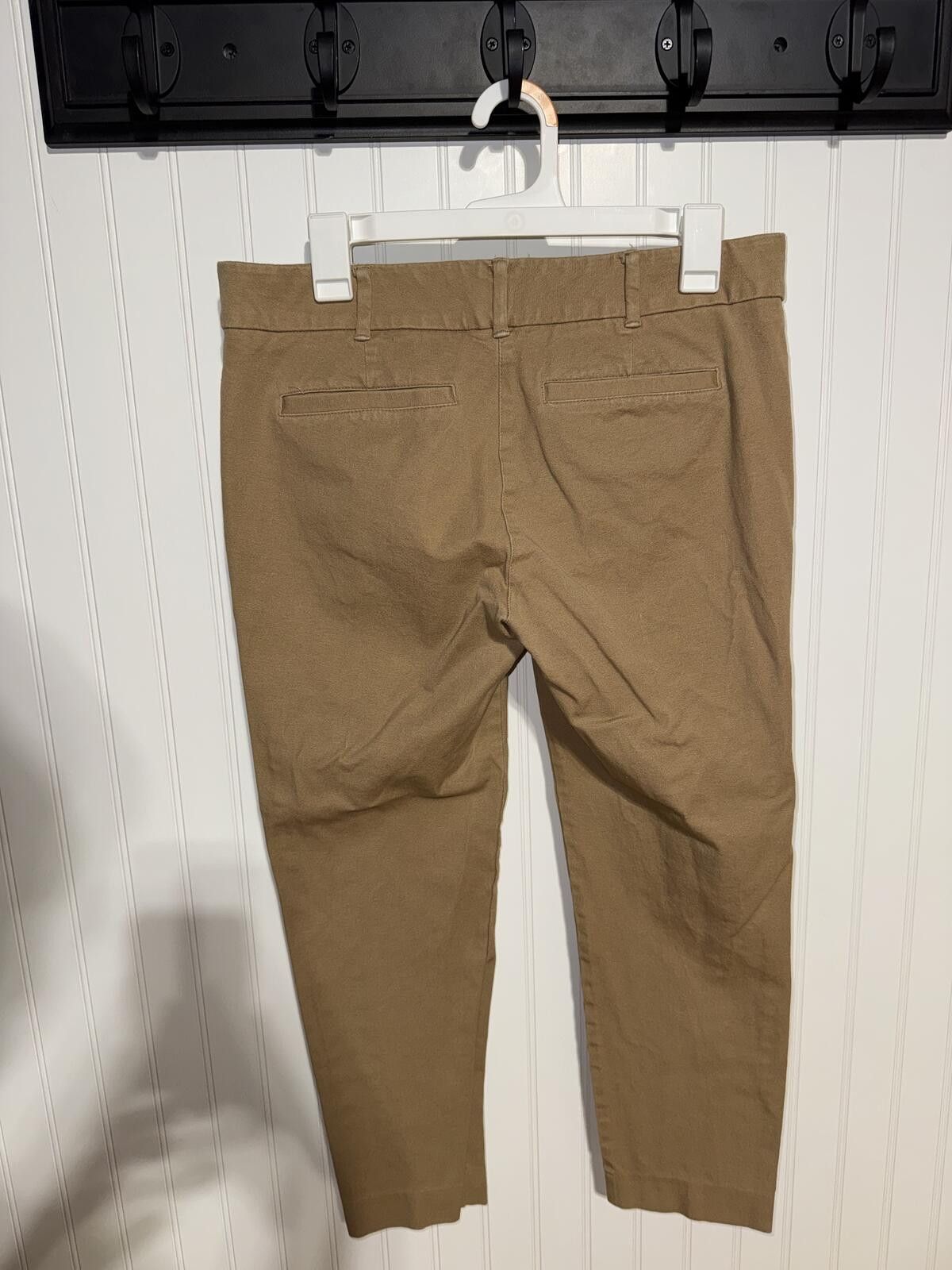 Other New York & Company Stretch Khaki Capri Pants Size 10 Size 32" / US 10 / IT 46 - 2 Thumbnail
