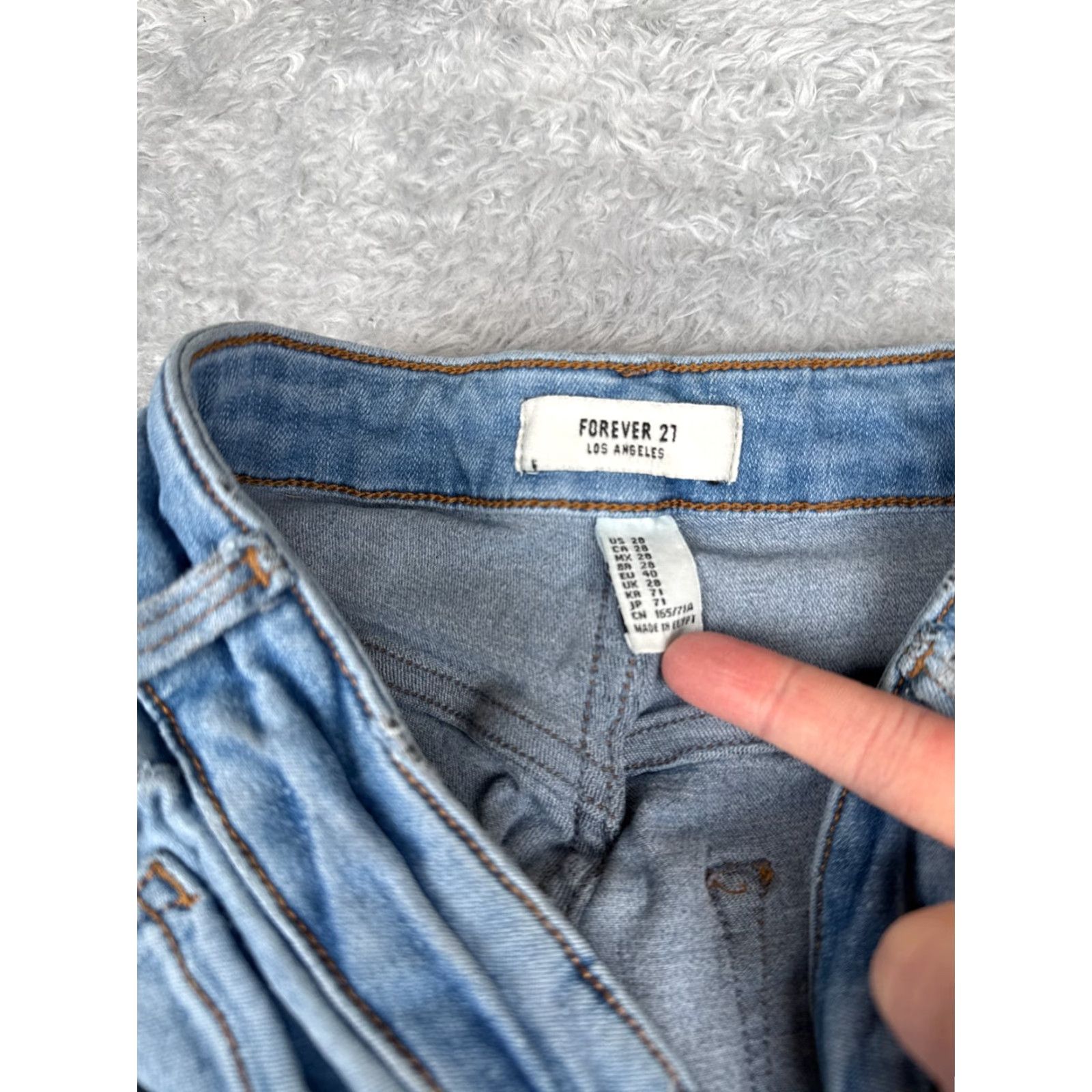 Forever 21 Forever 21 Jeans Women 28 Blue High Rise Skinny Denim Light Cotton Blend 25x28 Size 28" / US 6 / IT 42 - 6 Thumbnail
