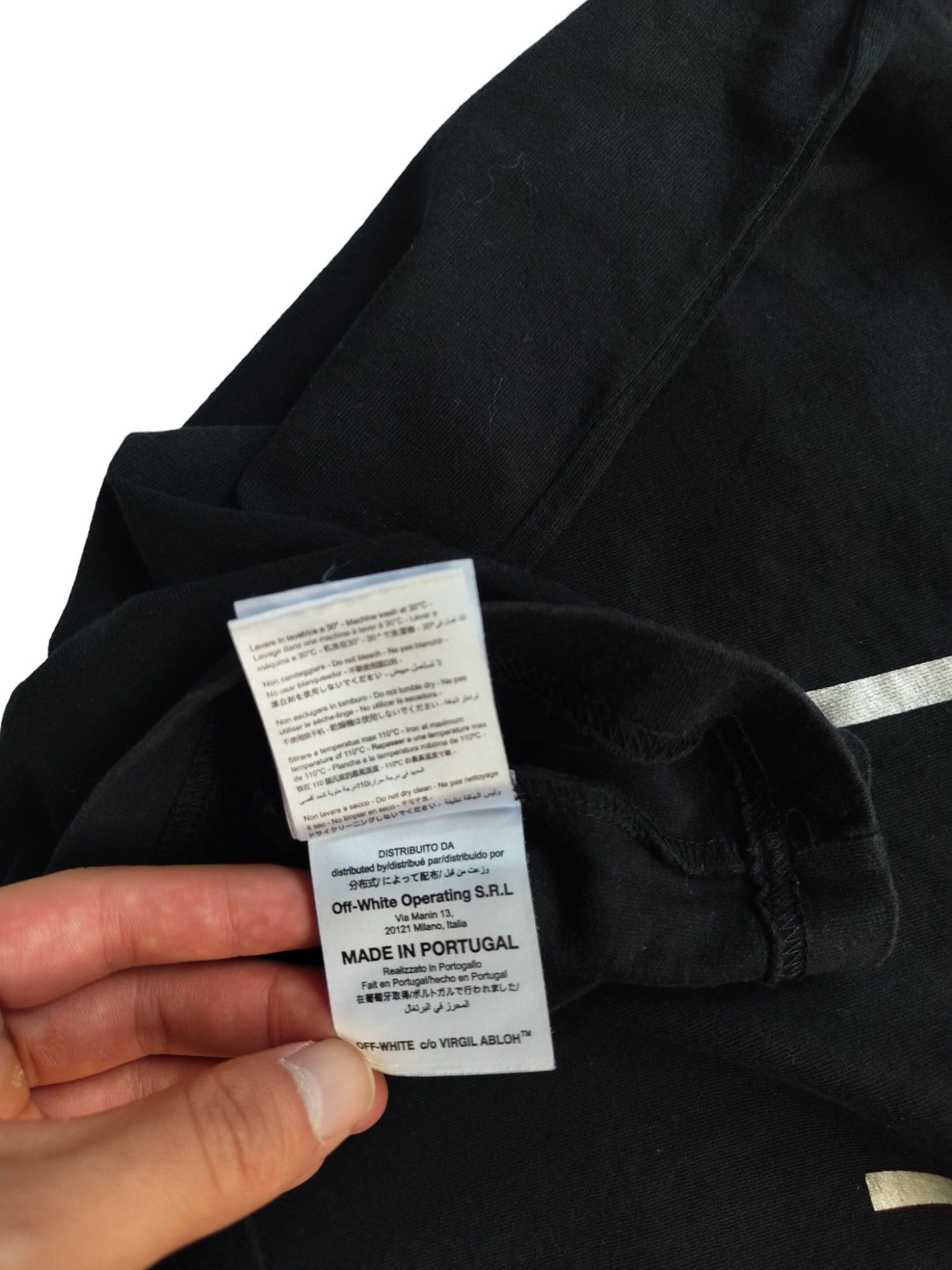 Off-White Off White C/O Virgil Abloh Black 'Cut Off' Tee Size US S / EU 44-46 / 1 - 5 Thumbnail