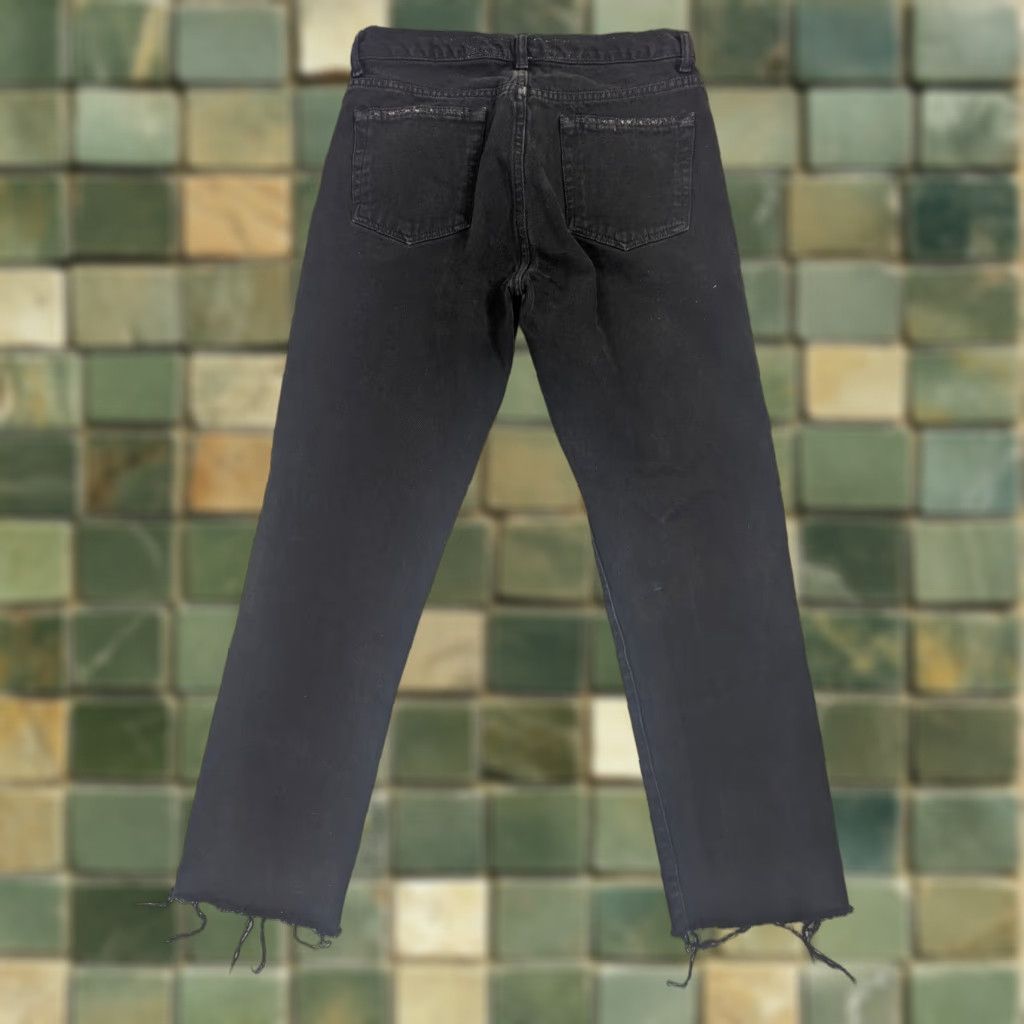 Calvin Klein VINTAGE Calvin Klein Jeans Womens 7 High Rise 30x29 Tapered Crop Distressed V2W Jeans 80s 90s Retro USA Womens Size 28" / US 6 / IT 42 - 1 Thumbnail