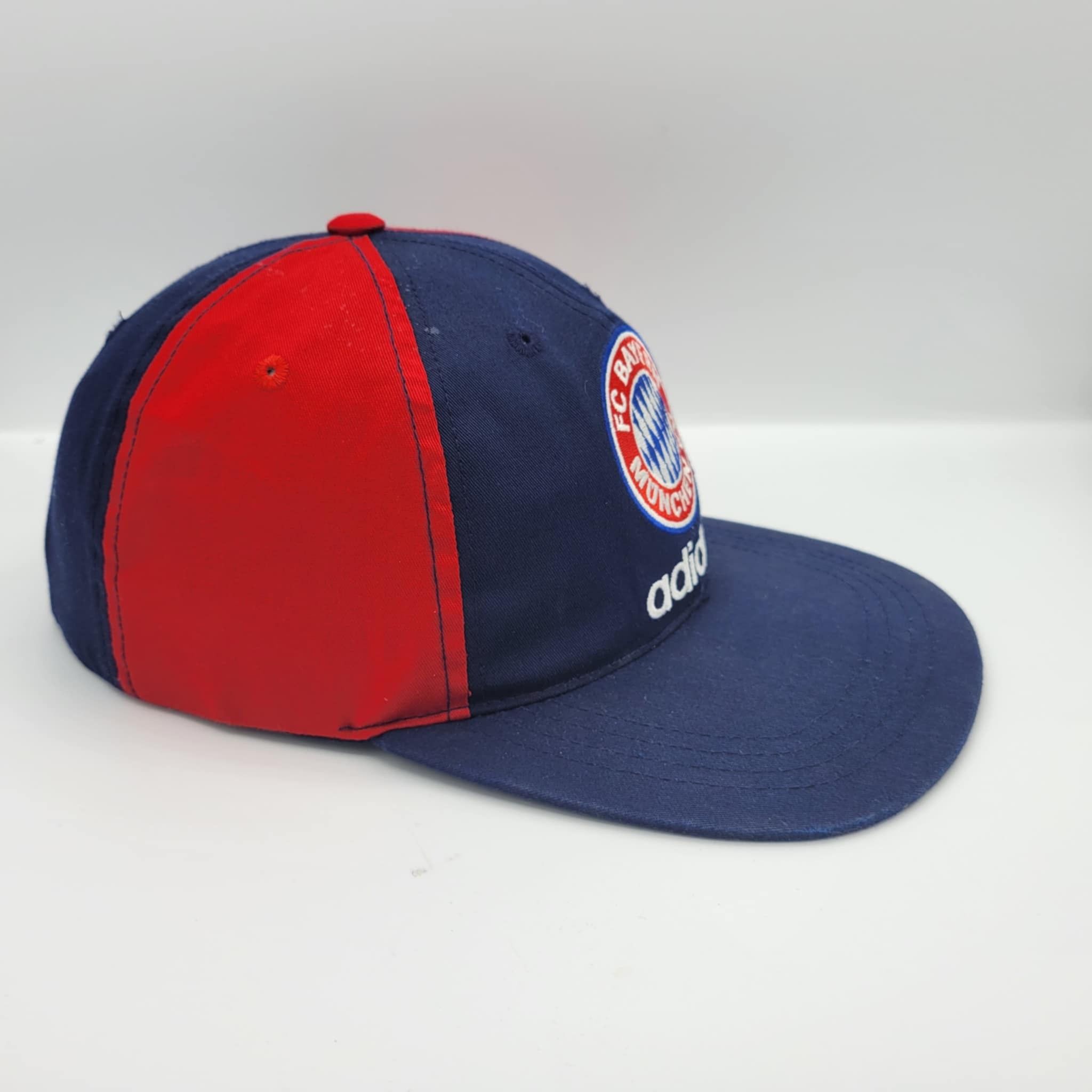 Adidas × Vintage Bayern Munchen Vintage 90s Germany Soccer Snapback Hat Size ONE SIZE - 2 Thumbnail