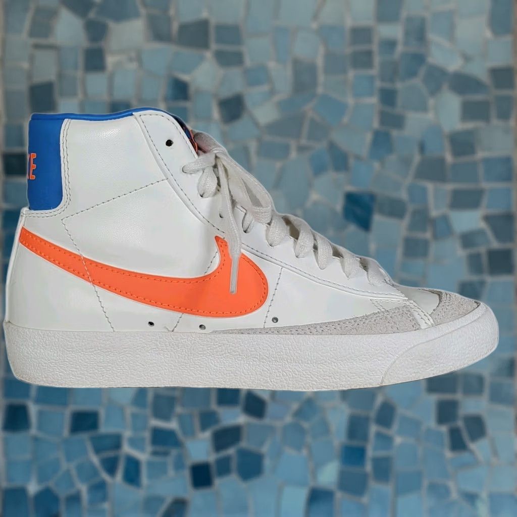 Nike Nike Blazer Mid '77 Sneakers Women's US 6.5 Sail / Total Orange DQ4692-100 Shoes Size M / US 6-8 / IT 42-44 - 1 Thumbnail