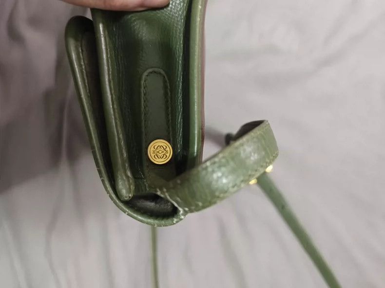 Loewe loewe Pre-loved small square saddle bag 2503-Nextarrow Size ONE SIZE - 7 Thumbnail
