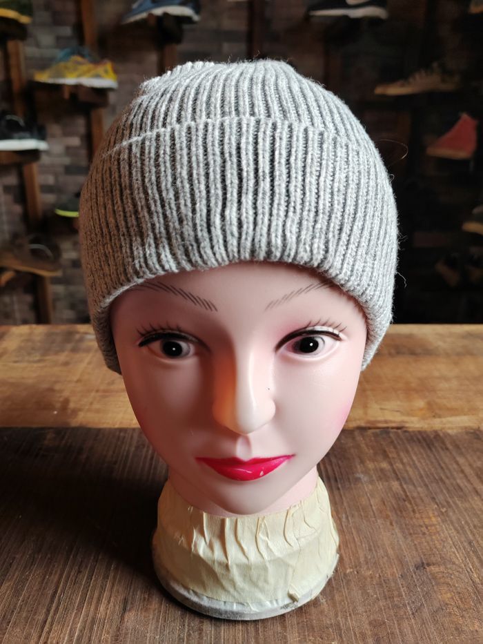 Gap Vintage GAP Snowcap Beanie Size ONE SIZE - 2 Thumbnail