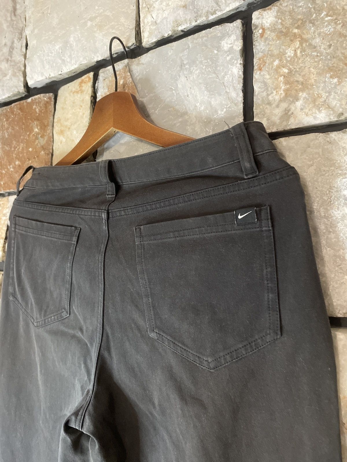 Vintage Vintage Black Nike Slack Casual Pants x Streetwear Size US 27 - 9 Thumbnail