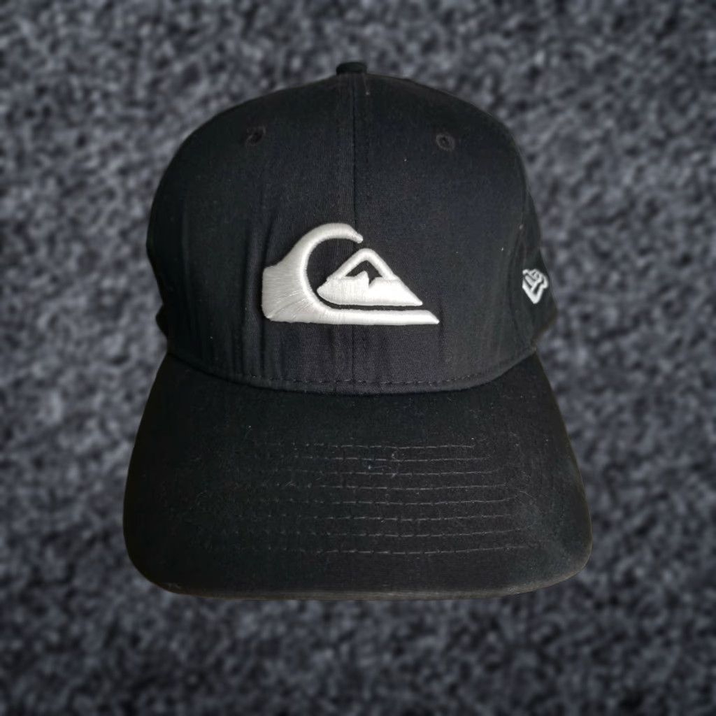 New Era New Era 39Thirty Cap Baseball Hat Black White Logo Fitted S/M Mens Adult Size M Black Logo 90s Style Size ONE SIZE - 1 Thumbnail