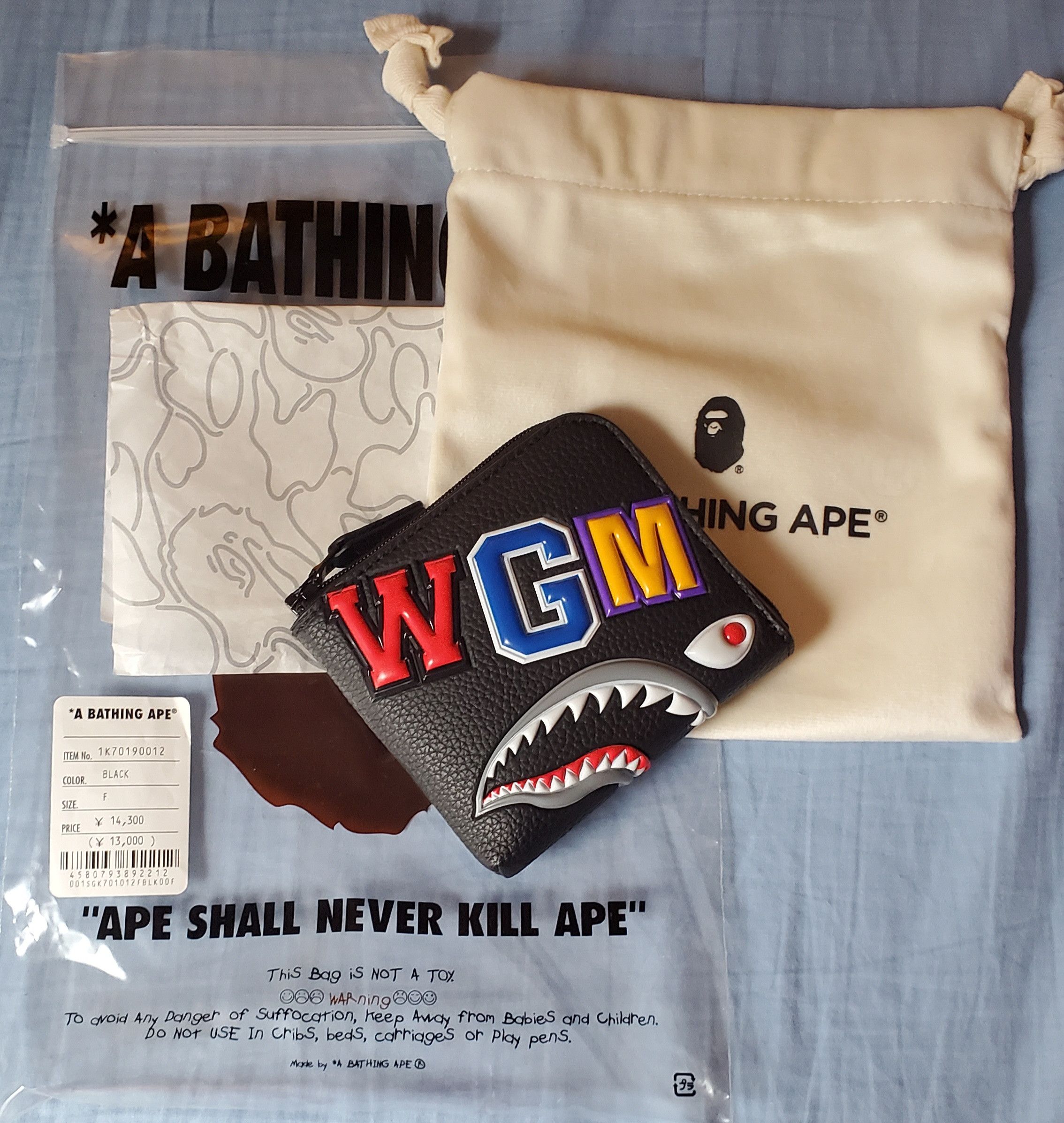 Bape Black leather shark wallet Size ONE SIZE - 1 Thumbnail