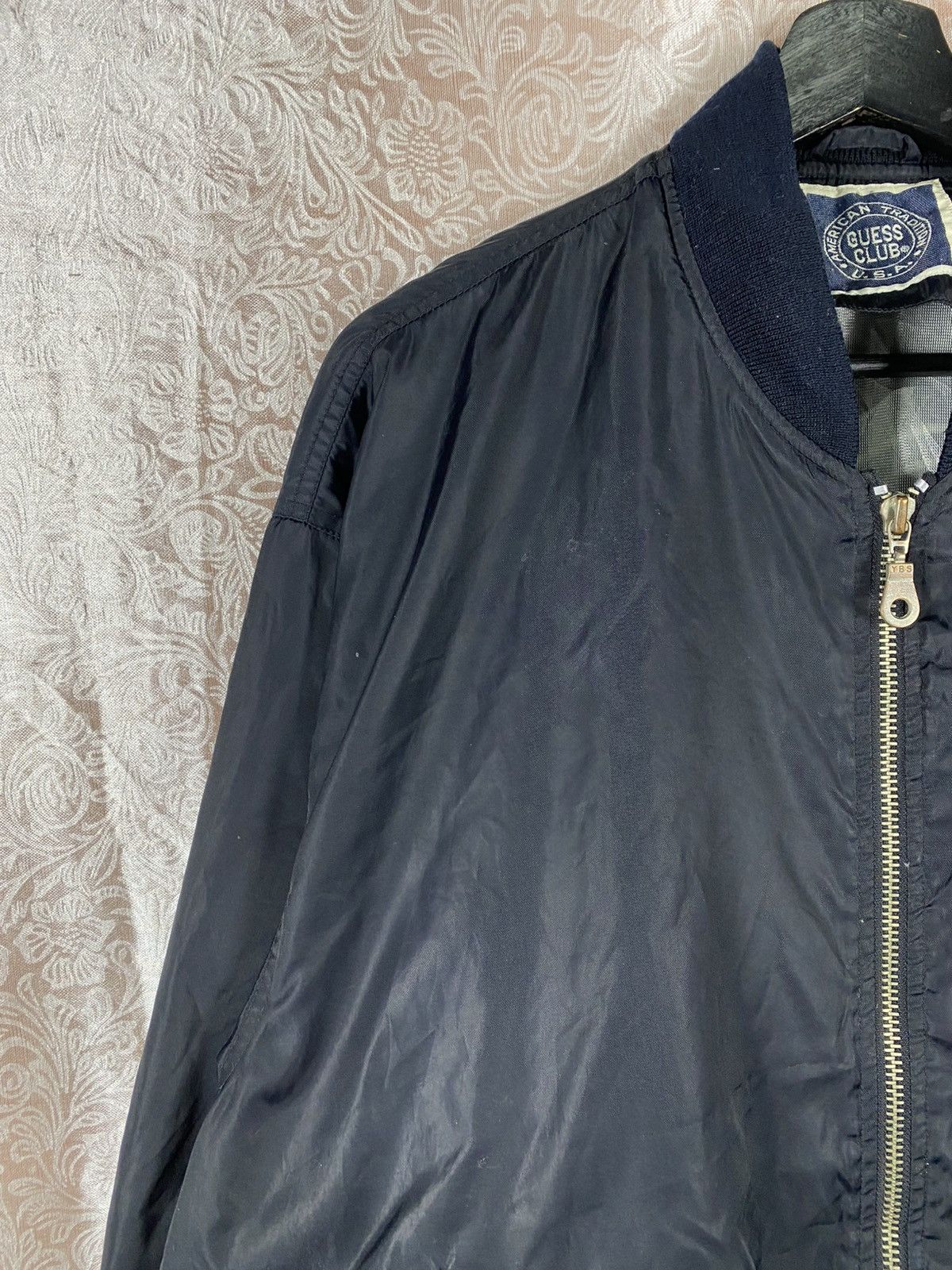 Guess Vintage GUESS Guess Club Bomber Jacket Big Logo Spellout USA Size US L / EU 52-54 / 3 - 9 Thumbnail
