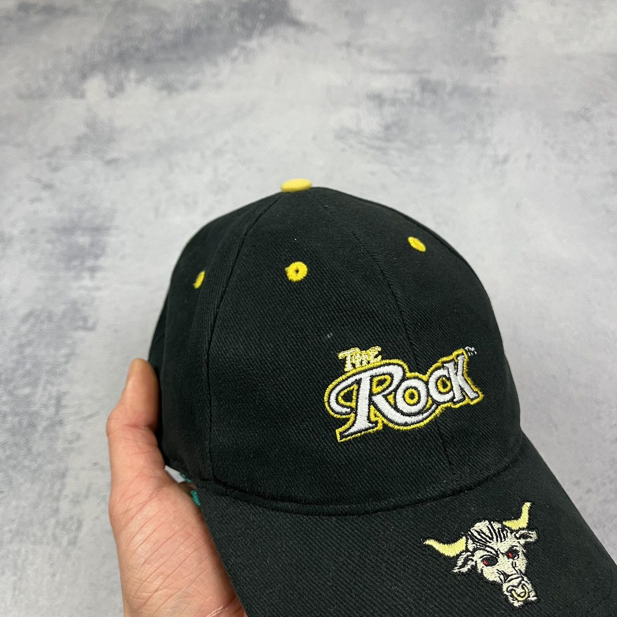 Vintage Vintage WWF The Rock rare wrestlemania cap 2001 Size ONE SIZE - 11 Thumbnail