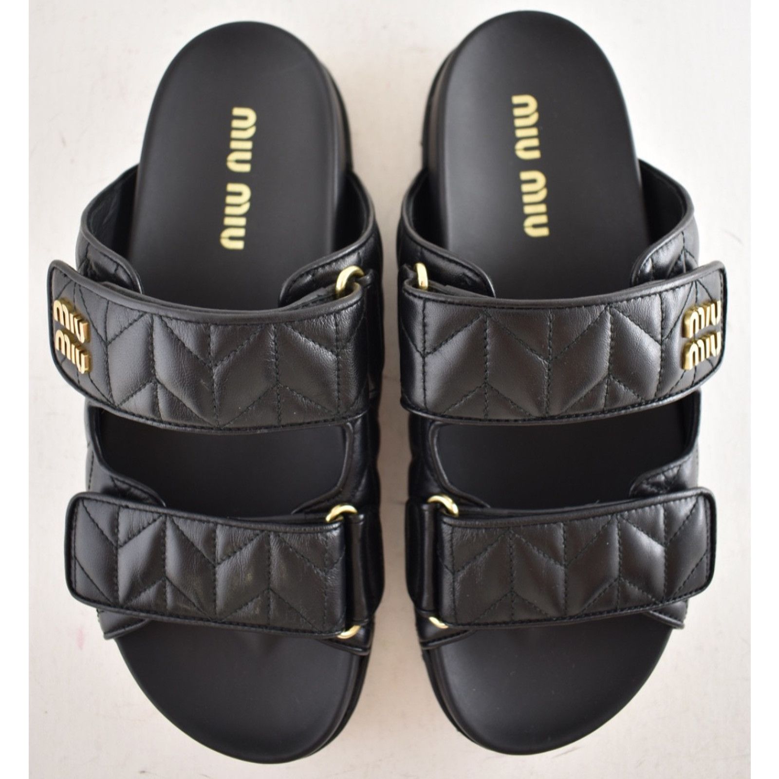 Miu Miu Miu Miu Matelasse Black Gold Logo Flat Slide Sandal 39 Size US 9 / IT 39 - 12 Thumbnail