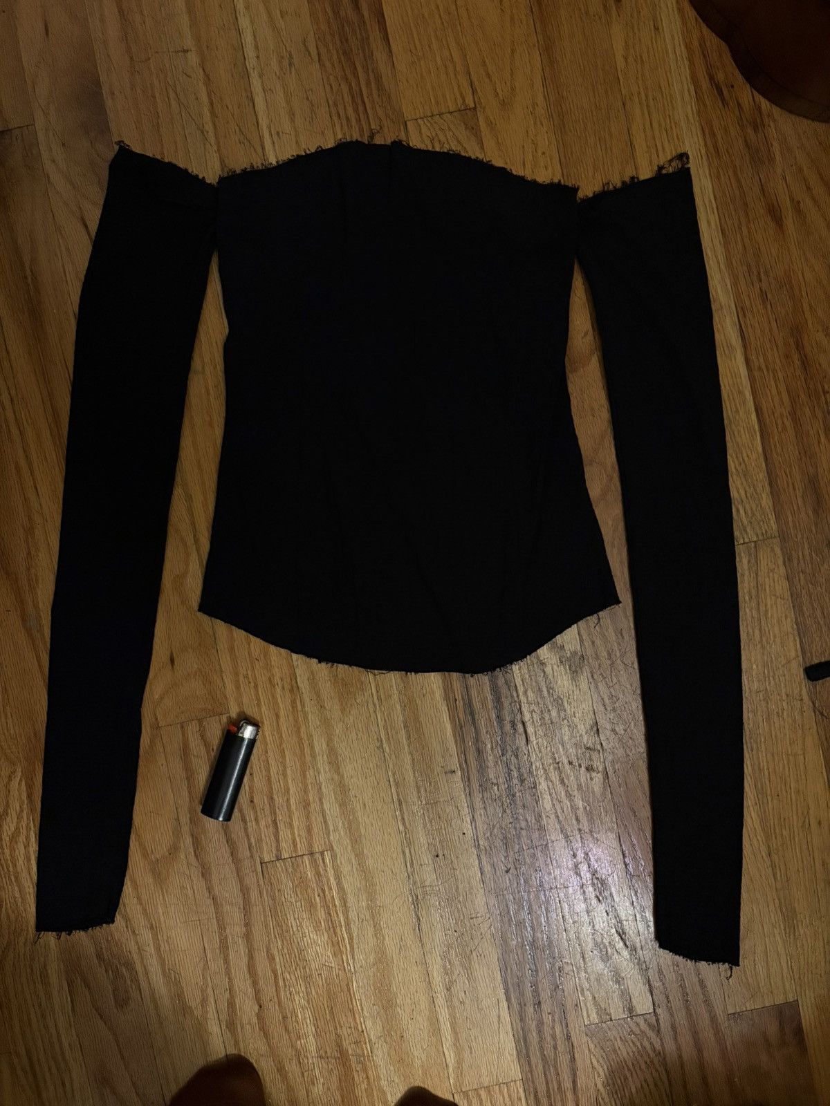 Marc Le Bihan Marc le bihan off the shoulder crinkle top. Size S / US 4 / IT 40 - 5 Thumbnail