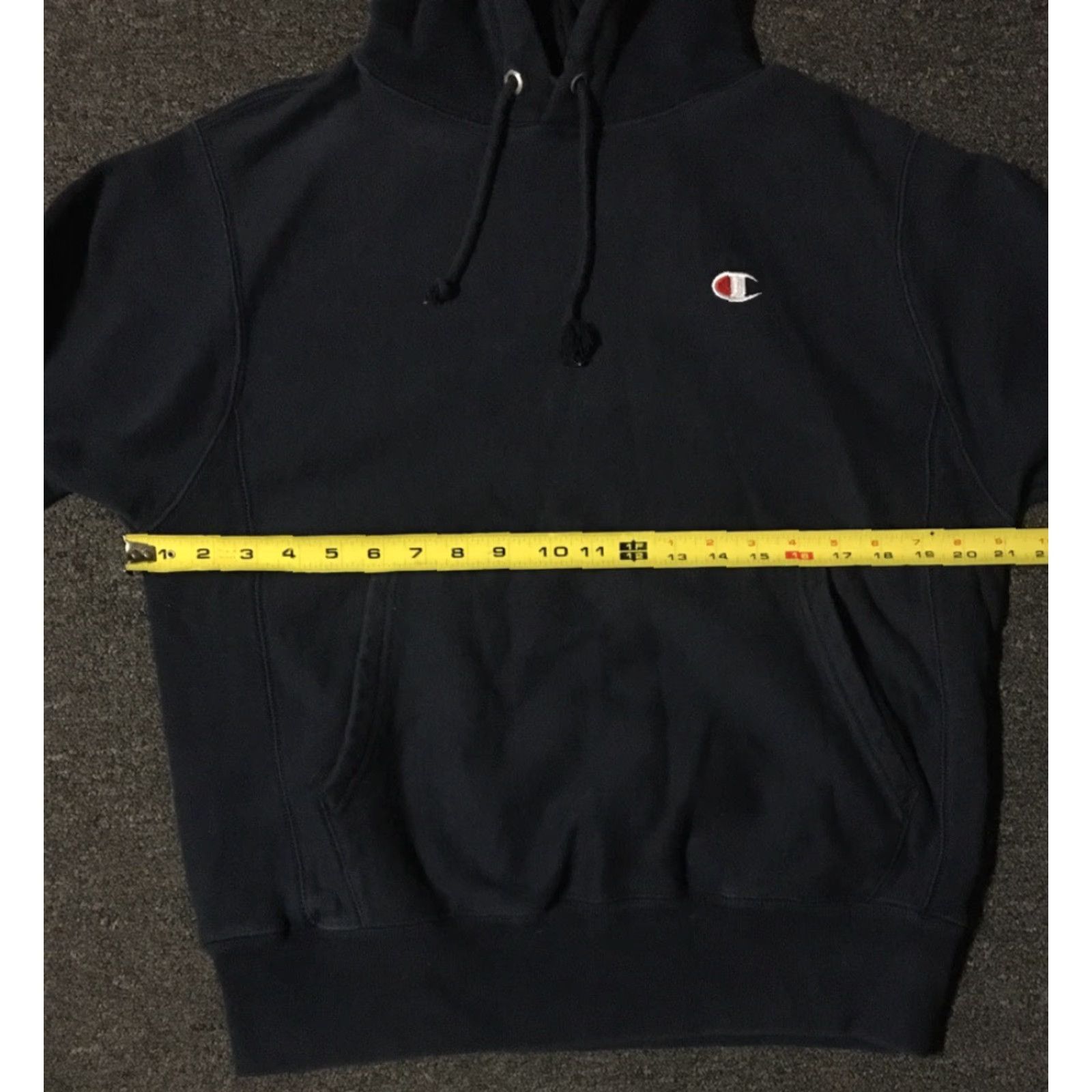 Champion VINTAGE Champion Reverse Weave Hoodie Distress S Navy Blue Men Hooded Pullover Grunge Track Surf Skate 90s USA College Football Basketball Vintage Size US S / EU 44-46 / 1 - 4 Thumbnail