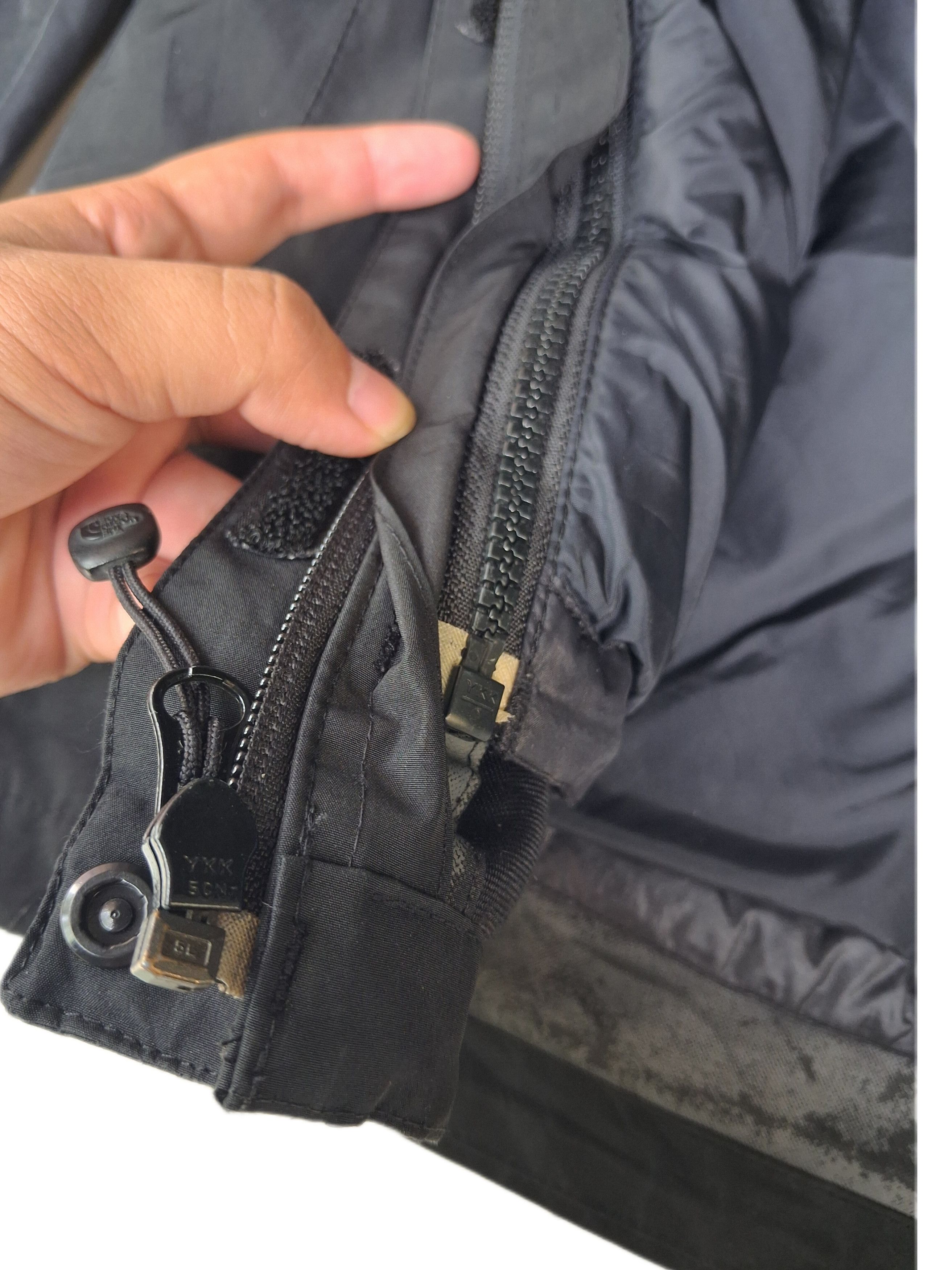 The North Face The North Face HyVent Alpha Black Waterproof Rain Jacket Size S / US 4 / IT 40 - 9 Thumbnail