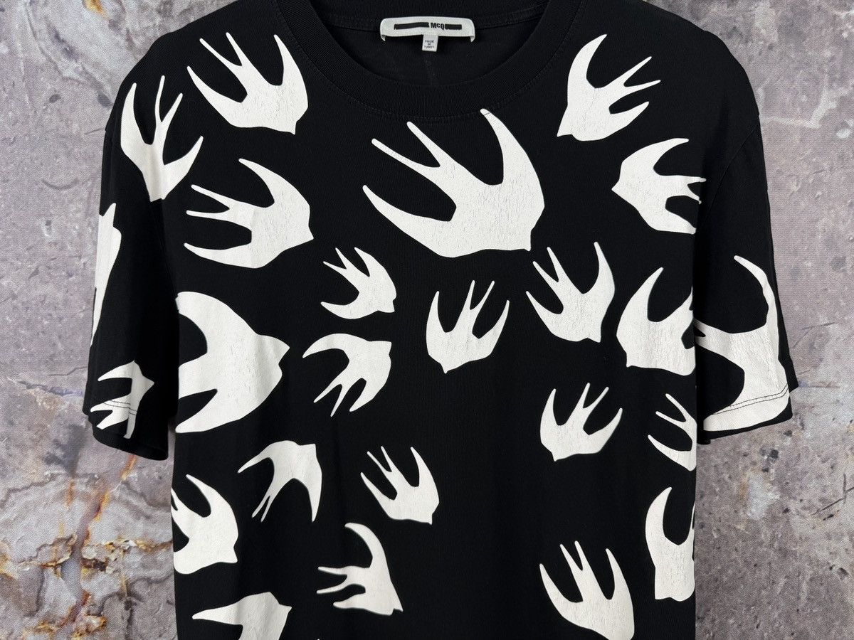 Alexander McQueen McQ Alexander McQueen Swallow Print T-Shirt Black White Size US M / EU 48-50 / 2 - 3 Thumbnail