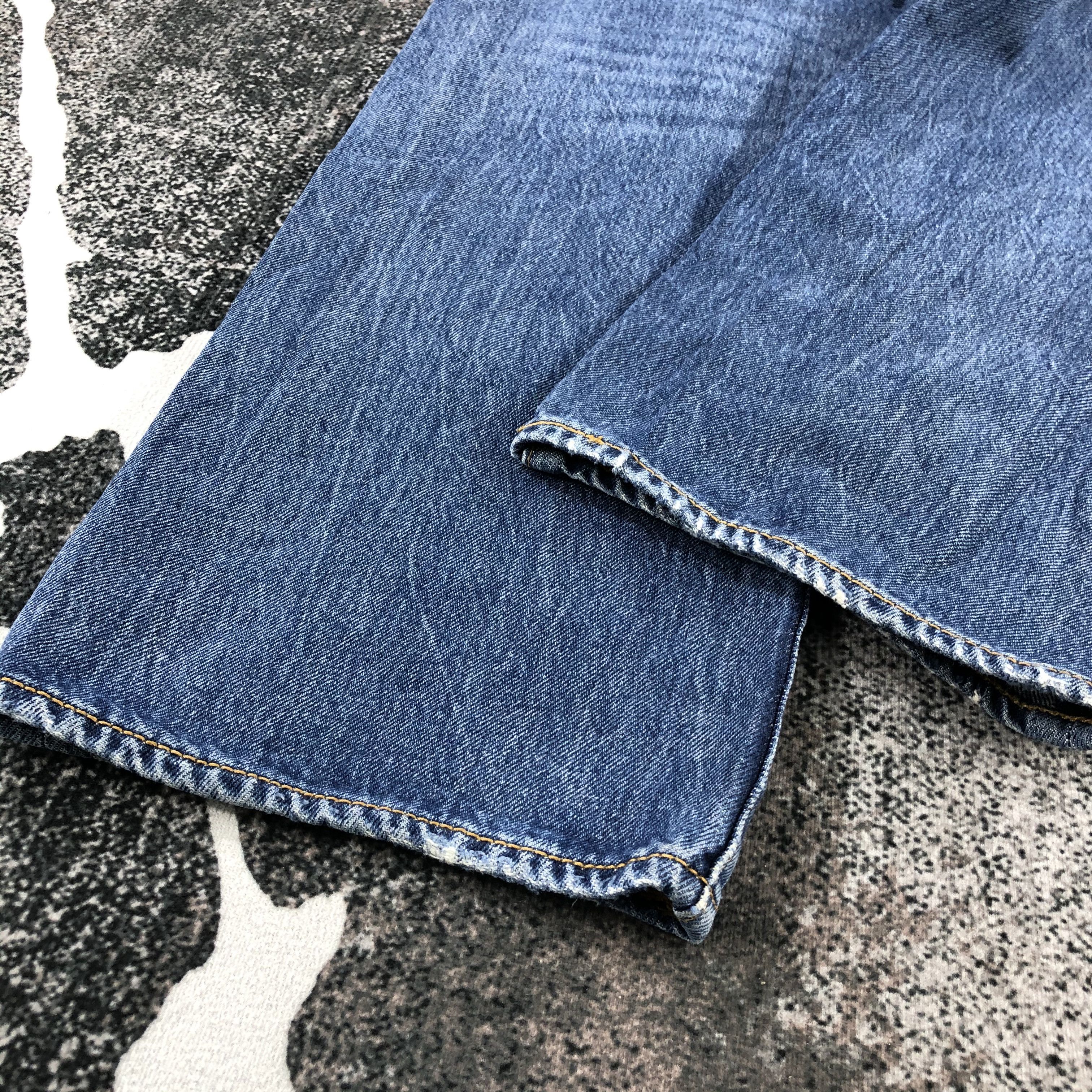 Levi's Vintage Levis 501 Jeans Distress Faded Blue Denim KJ1044 Size US 34 / EU 50 - 6 Thumbnail