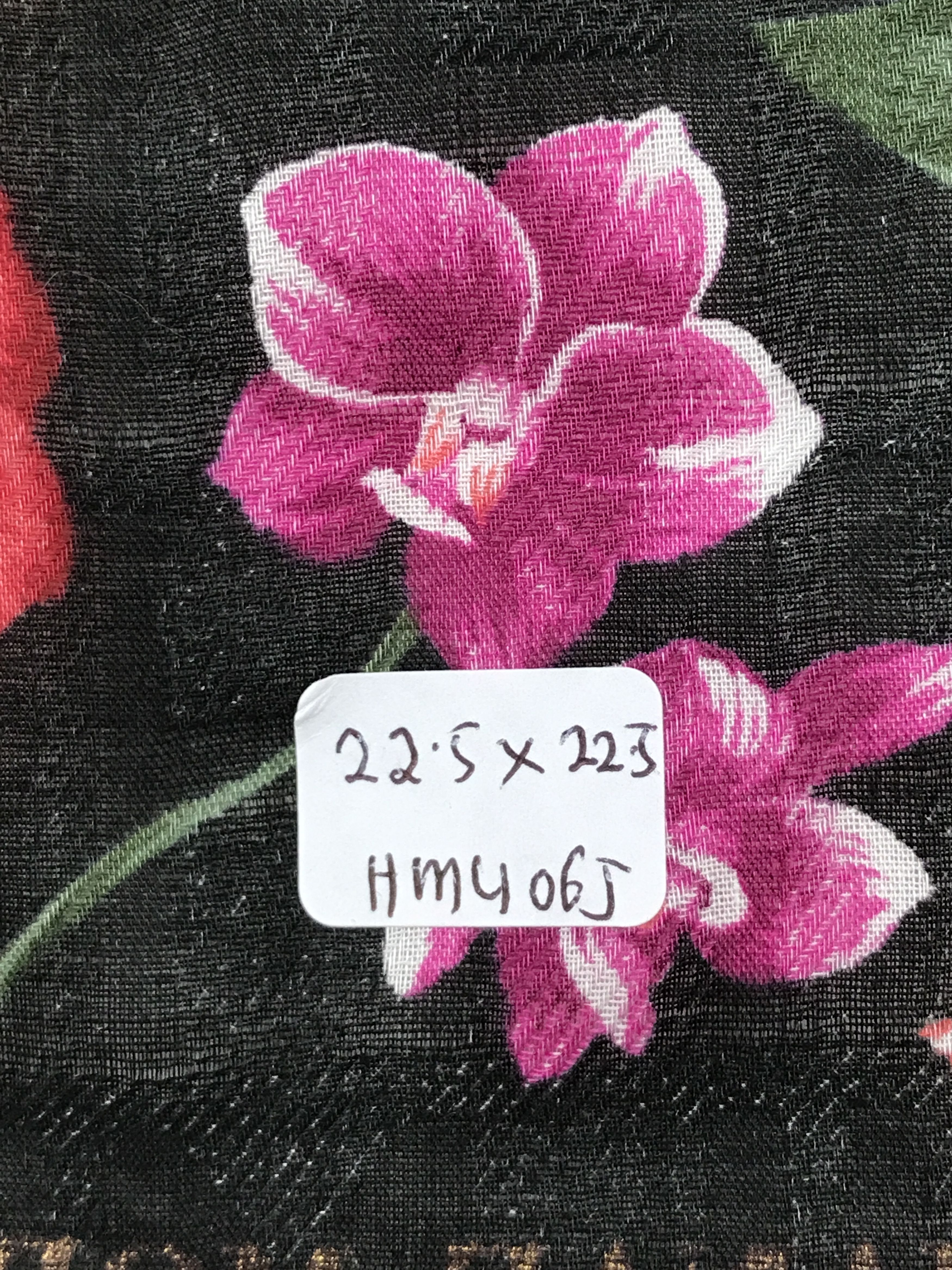 Hanae Mori × Japanese Brand × Vintage Vintage Hanae Mori Bandana Neckerchief Handkerchief Size ONE SIZE - 5 Thumbnail