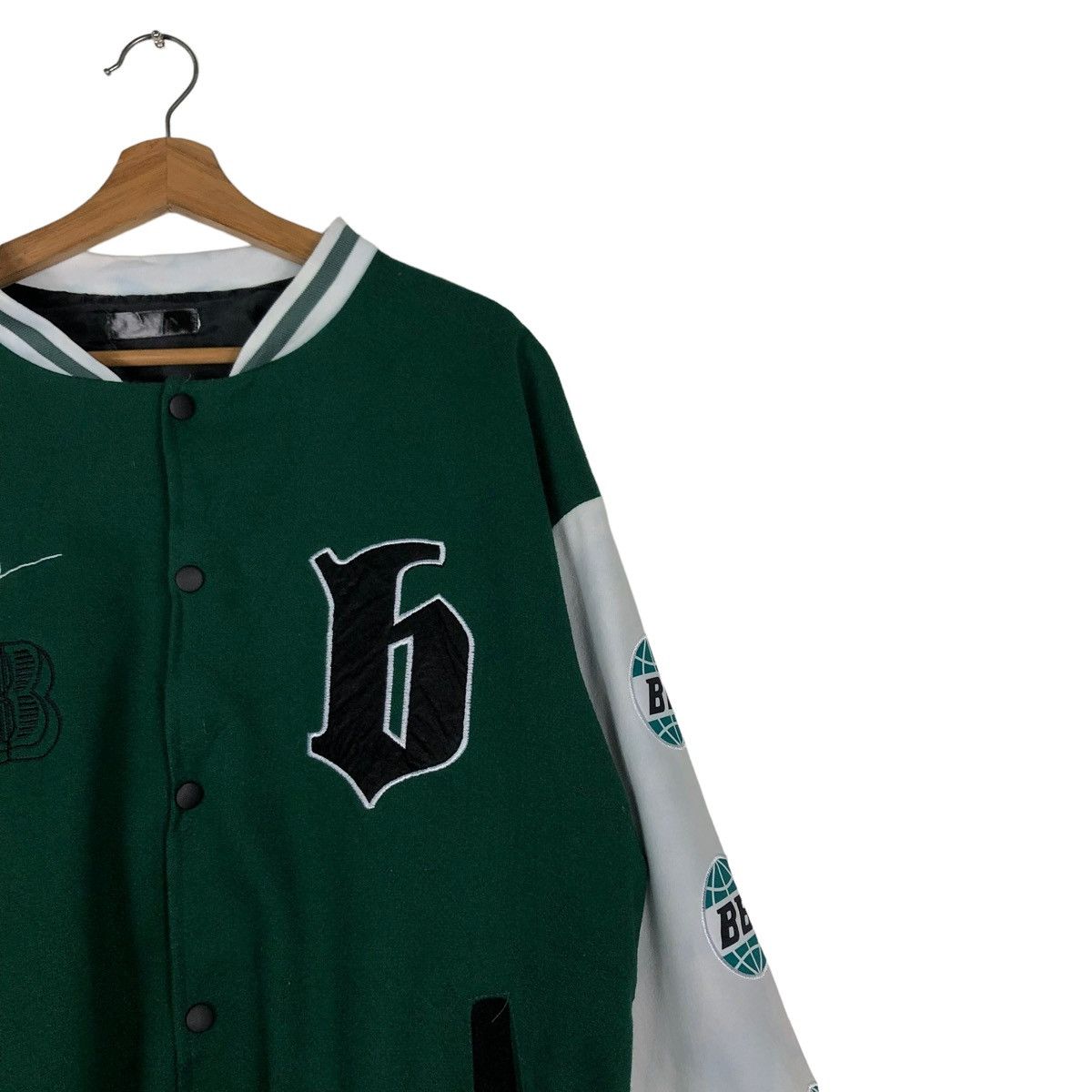Japanese Brand 🔥Varsity Bomber Jacket Big Logo Alphabet B Japan Size US M / EU 48-50 / 2 - 6 Thumbnail