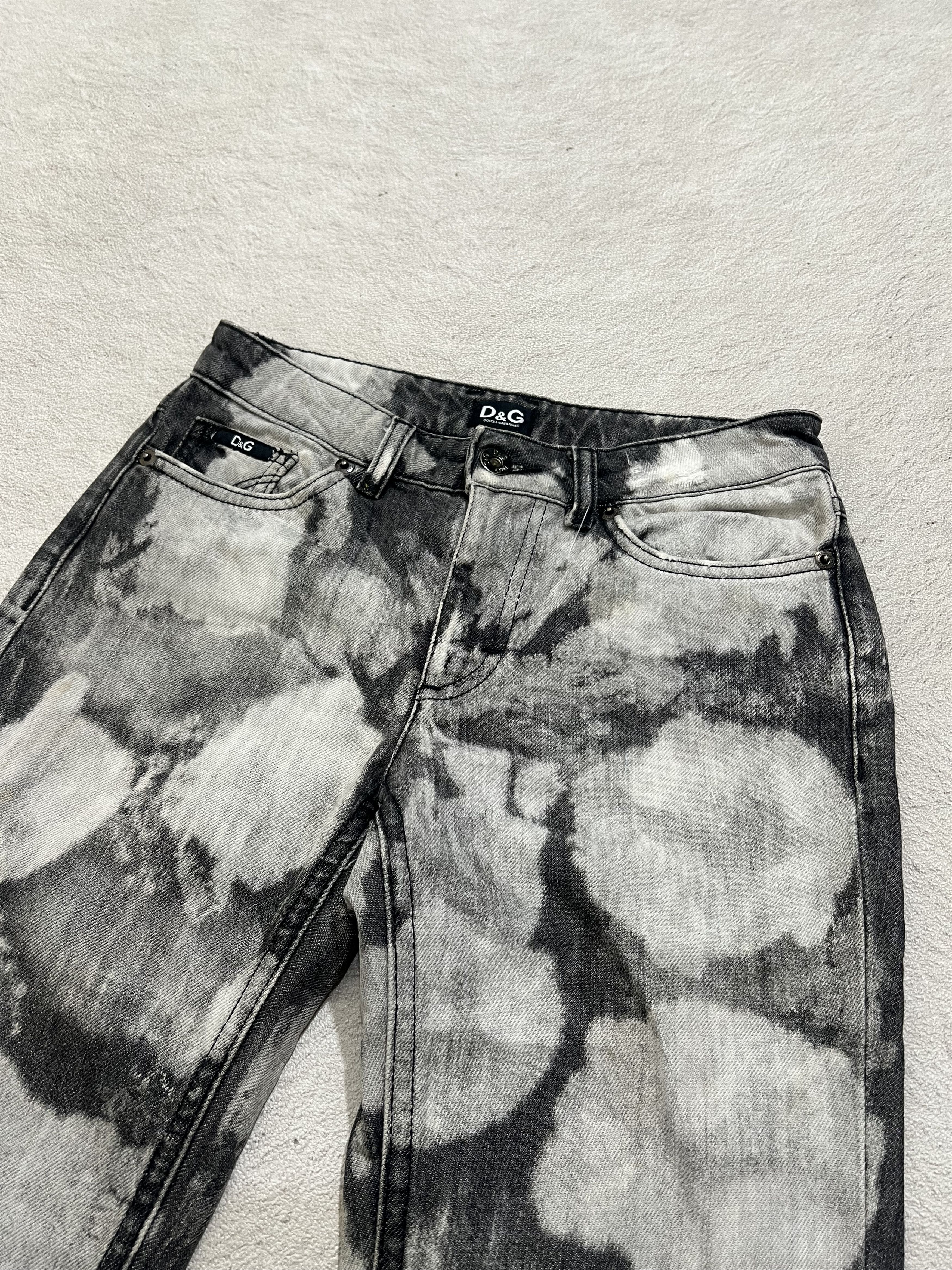Dolce & Gabbana 2000s Dolce Gabbana Painted Bootcut Wash Denim y2k Lgb Ifsix Size 24" / US 00 / IT 34 - 3 Thumbnail