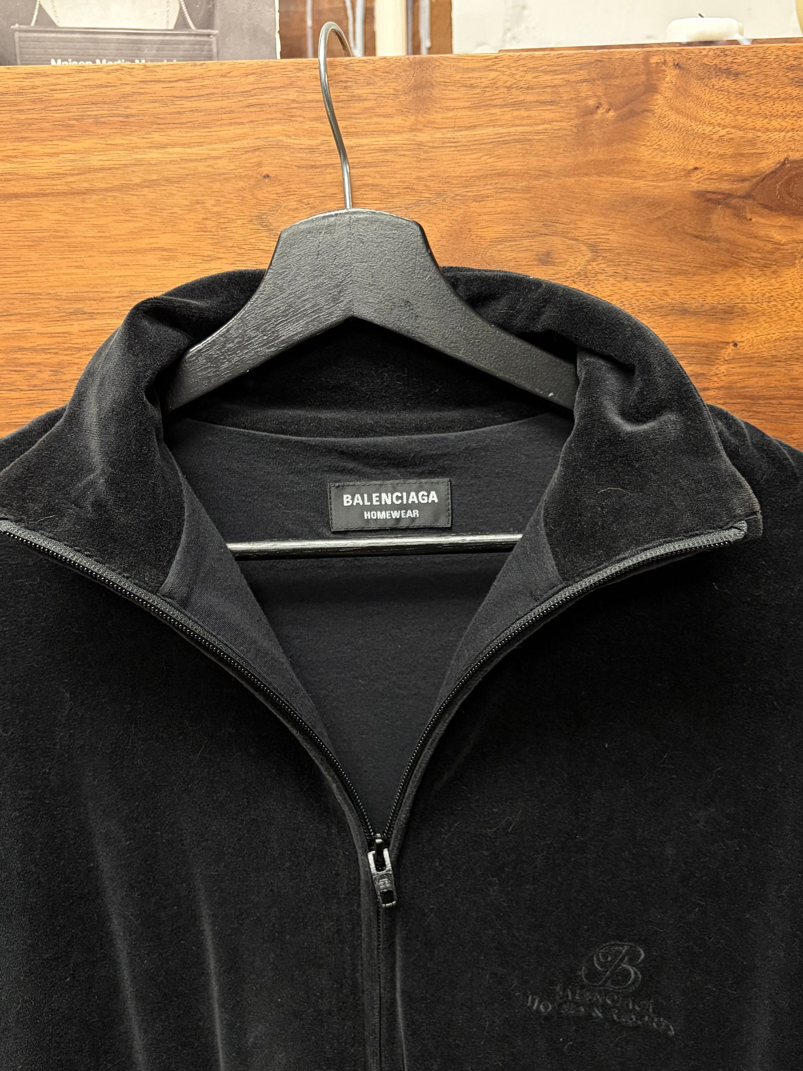 Balenciaga SS2020 Balenciaga ‘Hotels & Resorts’ Black Velour Track Jacket Size US S / EU 44-46 / 1 - 4 Thumbnail