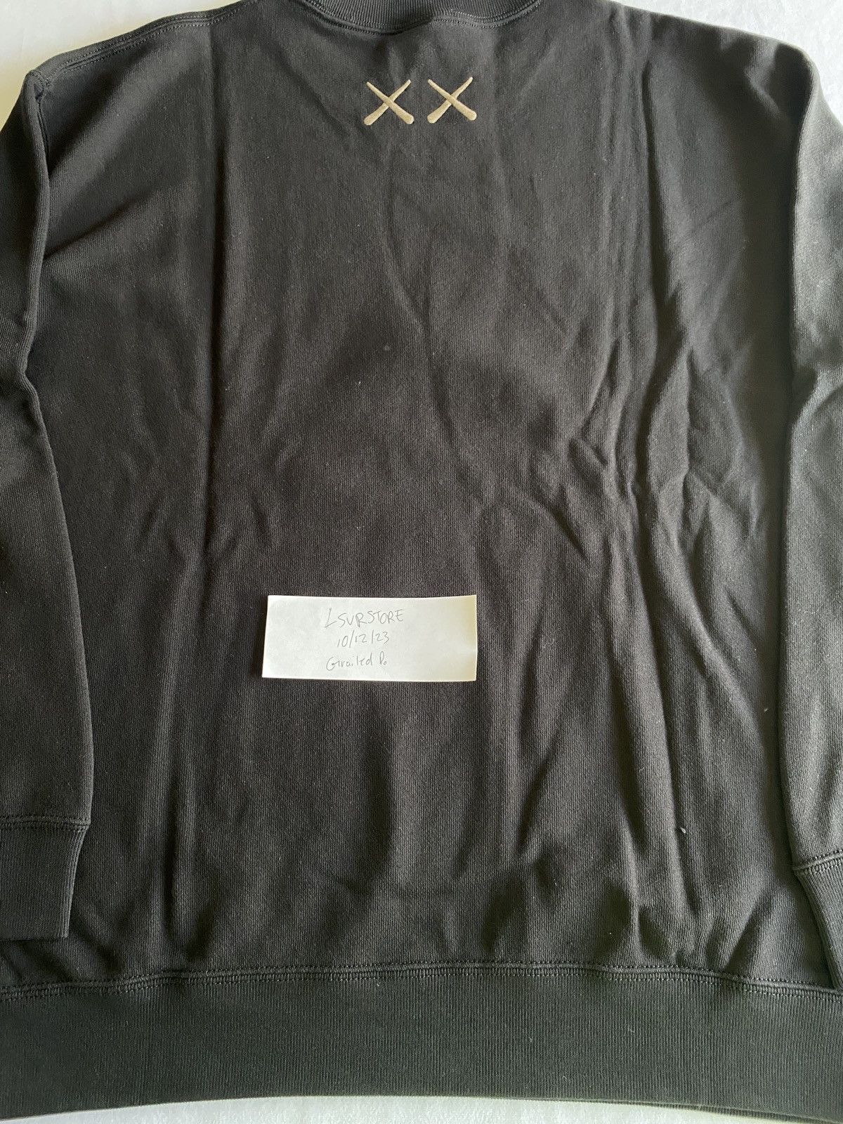 Kaws × Uniqlo Kaws x Uniqlo Companion 09 Black Crewneck XXL Rare Size* Size US XXL / EU 58 / 5 - 3 Thumbnail