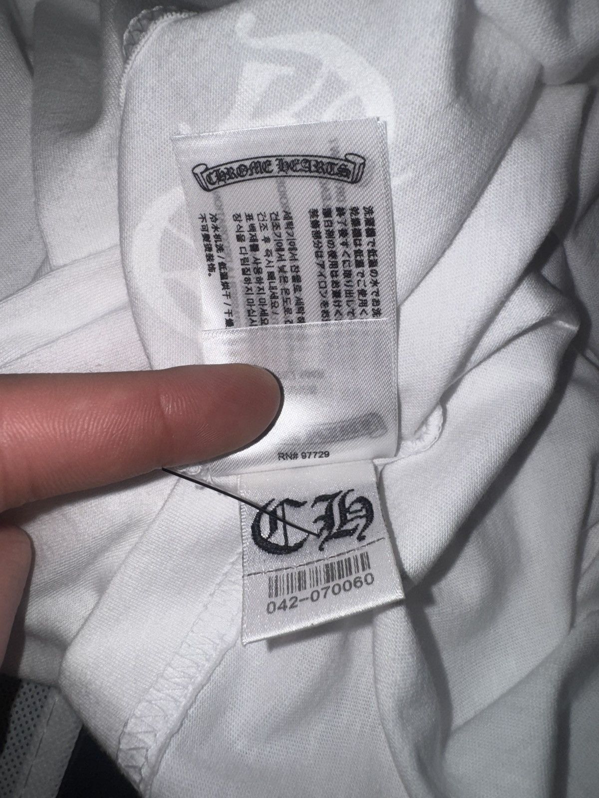 Chrome Hearts Chrome Hearts Scroll Logo Pocket T-shirt White Size US L / EU 52-54 / 3 - 15 Thumbnail