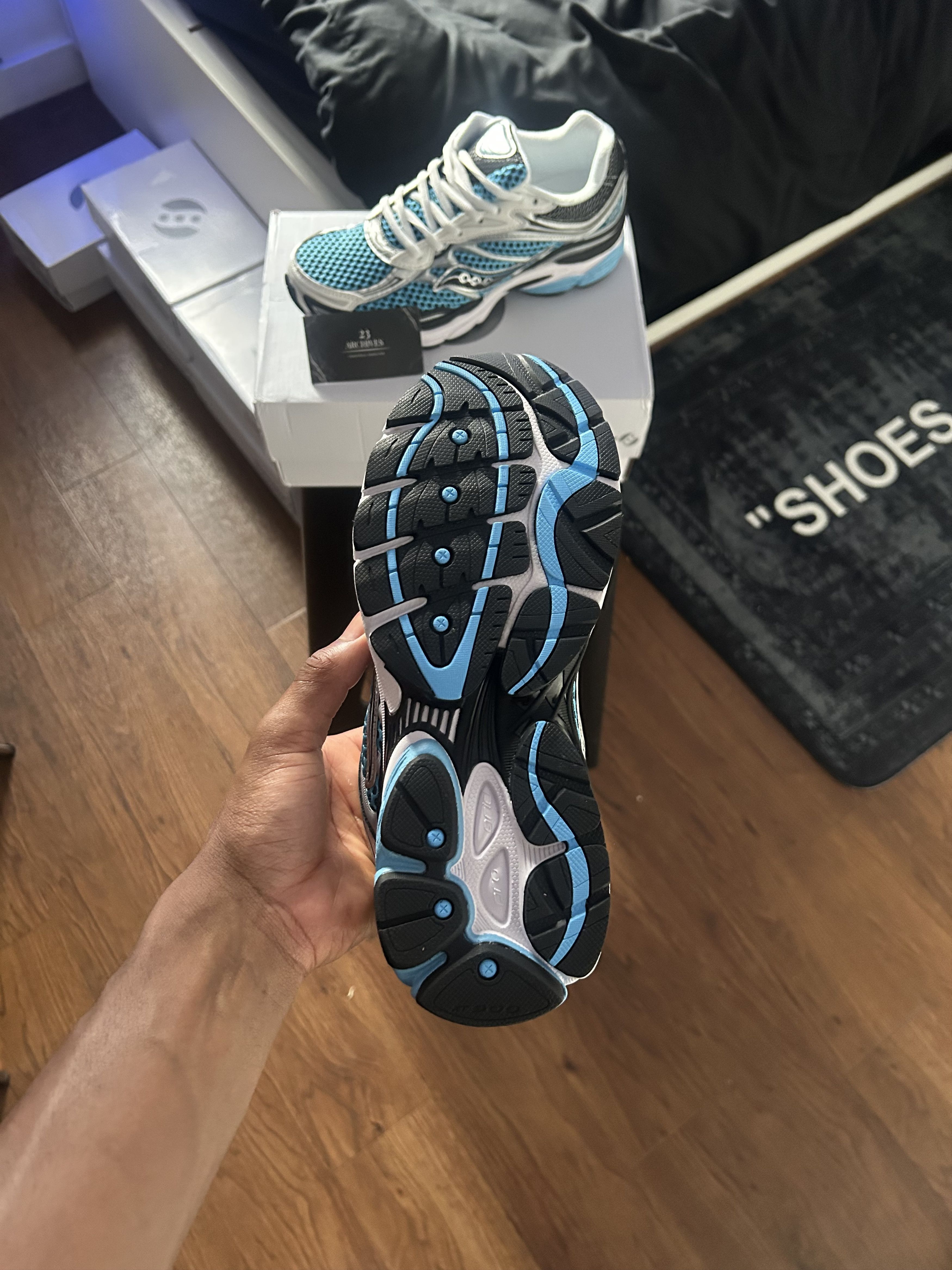 Saucony Saucony Omni Grid 9 - Gravel Caviar Size US 7.5 / EU 40-41 - 6 Thumbnail