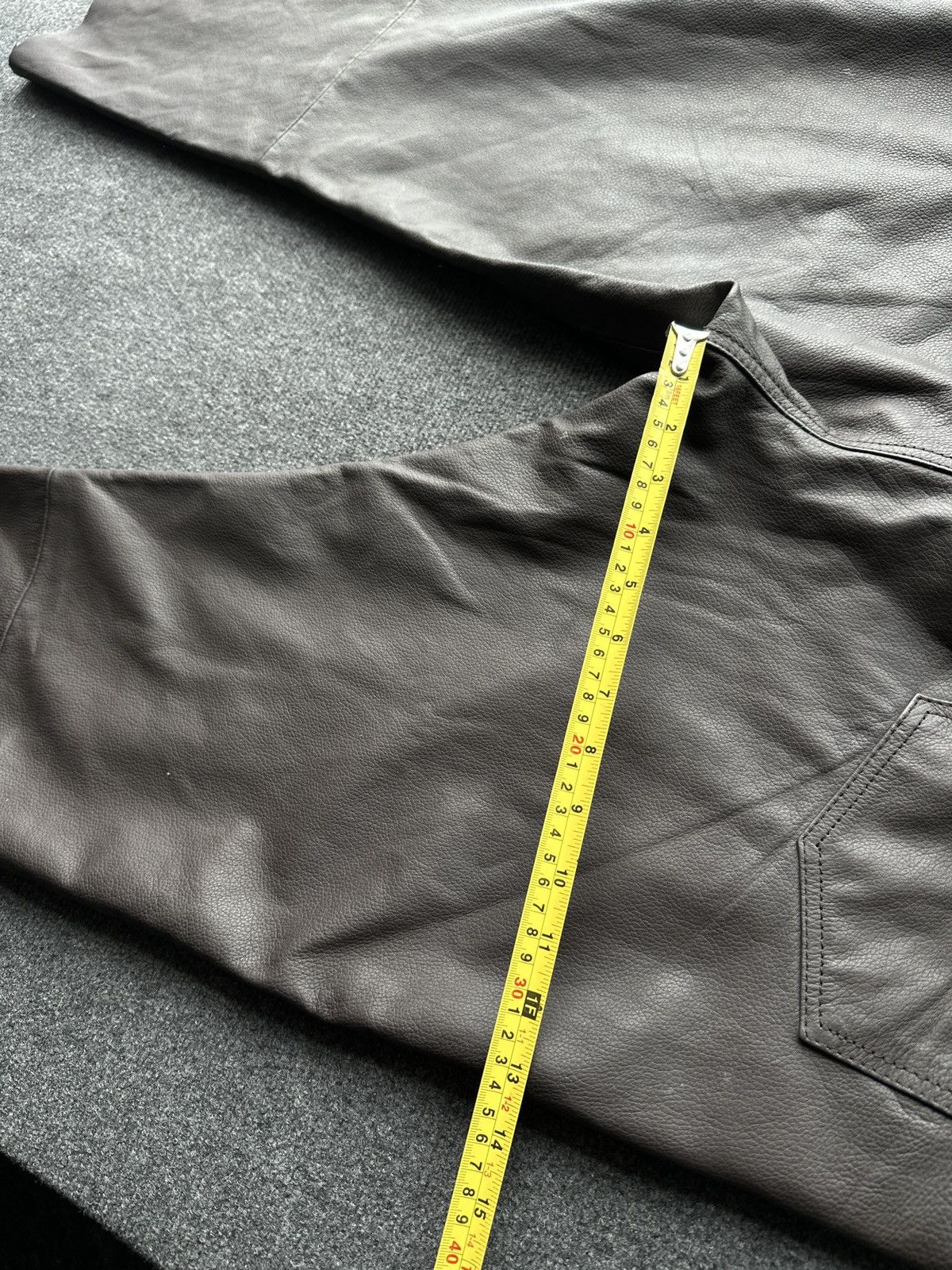 Other 🚨GRAIL MEN LEATHER PANTS Y2K WESTERN MOTORCYCLE Size US 41 - 17 Thumbnail