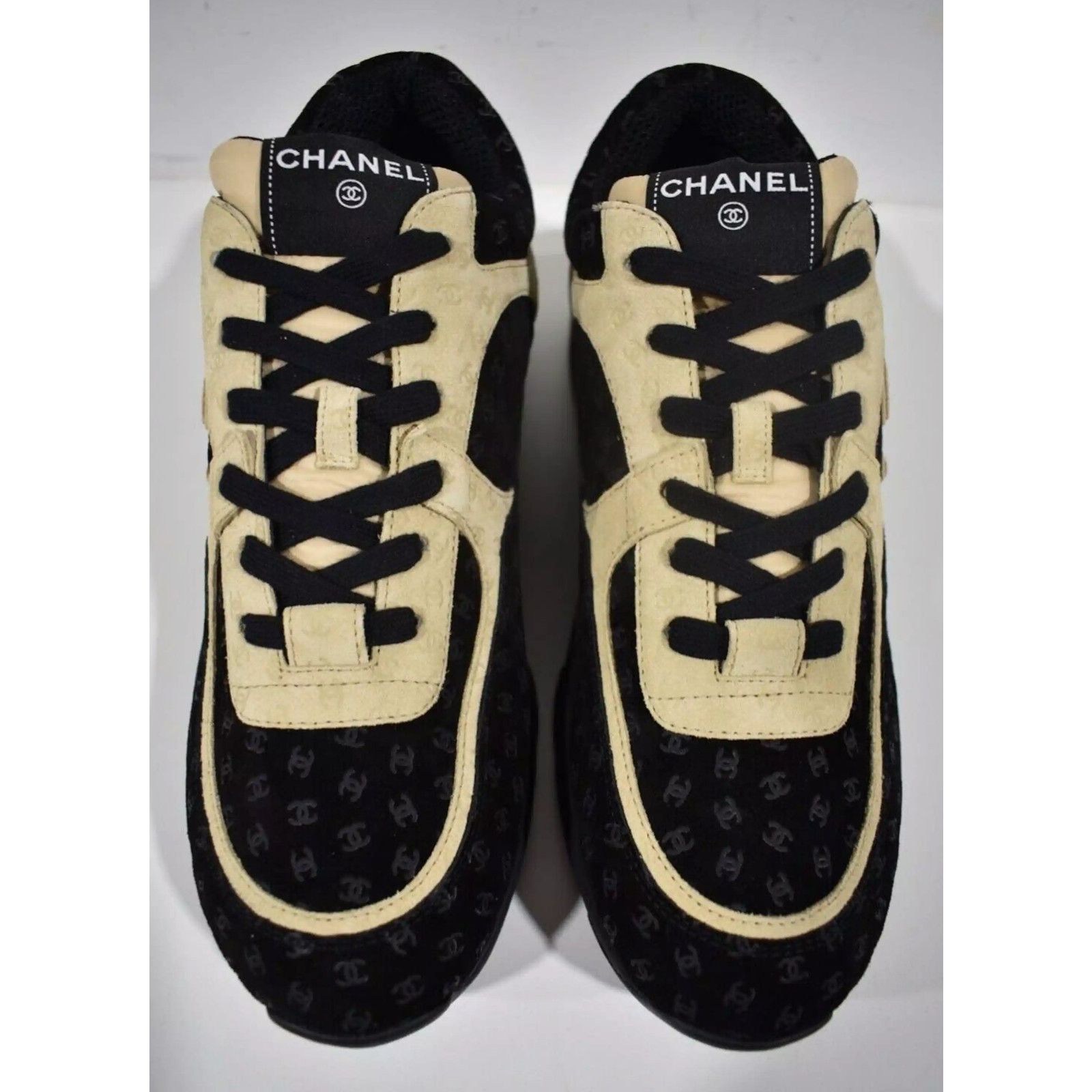 Chanel Chanel Suede CC Logo Low Top Lace Up Trainer Sneaker 44 11 Size US 11 / EU 44 - 5 Thumbnail