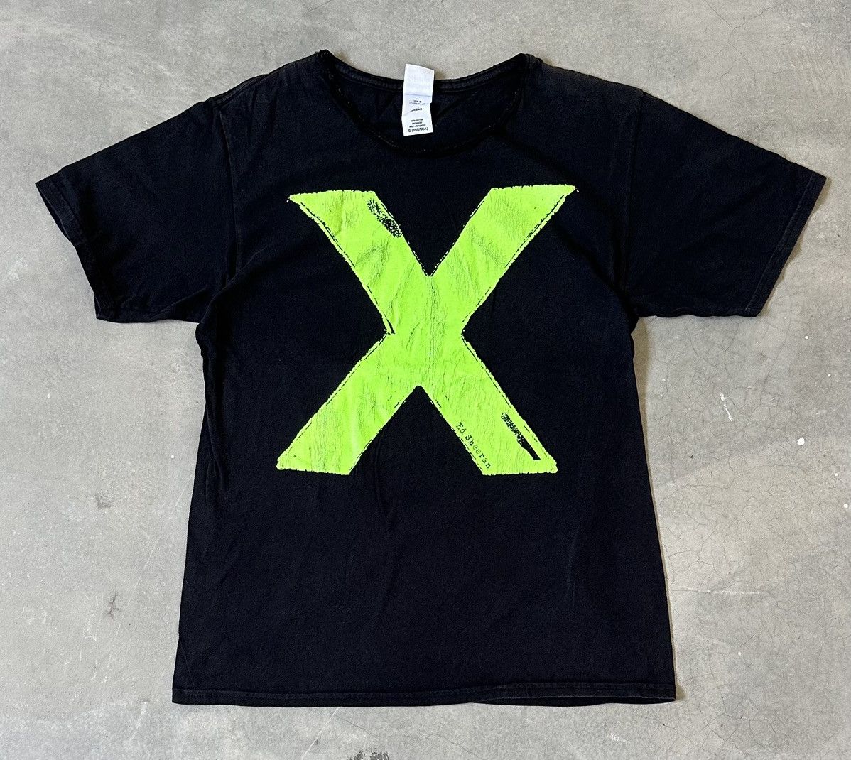 Gildan VINTAGE ED SHEERAN TEE Size US M / EU 48-50 / 2 - 1 Thumbnail