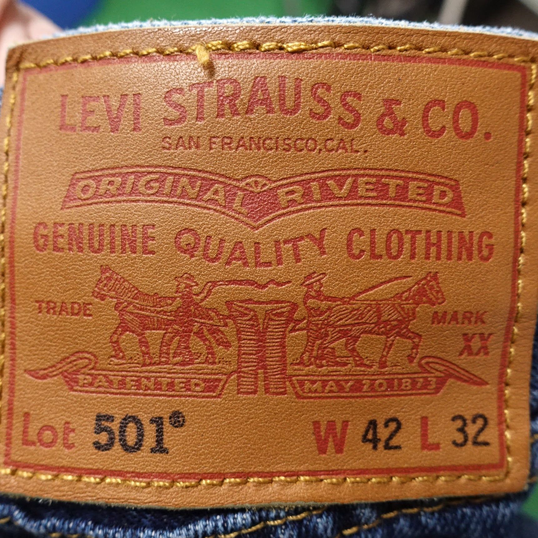 Levi's Vintage Levi's 501 Jeans Men Size 42x32 Blue Denim Straight Fit Button Fly 100% Cotton Size US 42 / EU 58 - 7 Thumbnail