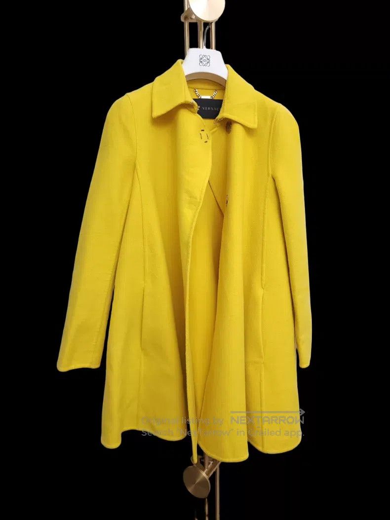 Versace Versace Bright yellow wool coat Size S / US 4 / IT 40 - 4 Thumbnail